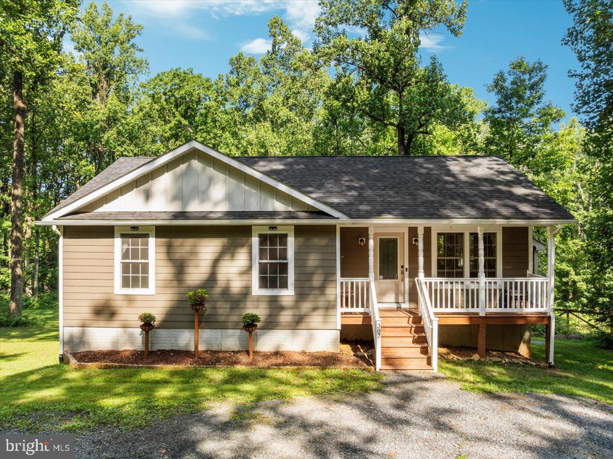 387 ROCKY MOUNT RD, LINDEN, Virginia 22642, 3 Bedrooms Bedrooms, ,2 BathroomsBathrooms,Residential,For sale,387 ROCKY MOUNT RD,VAWR2011786 MLS # VAWR2011786