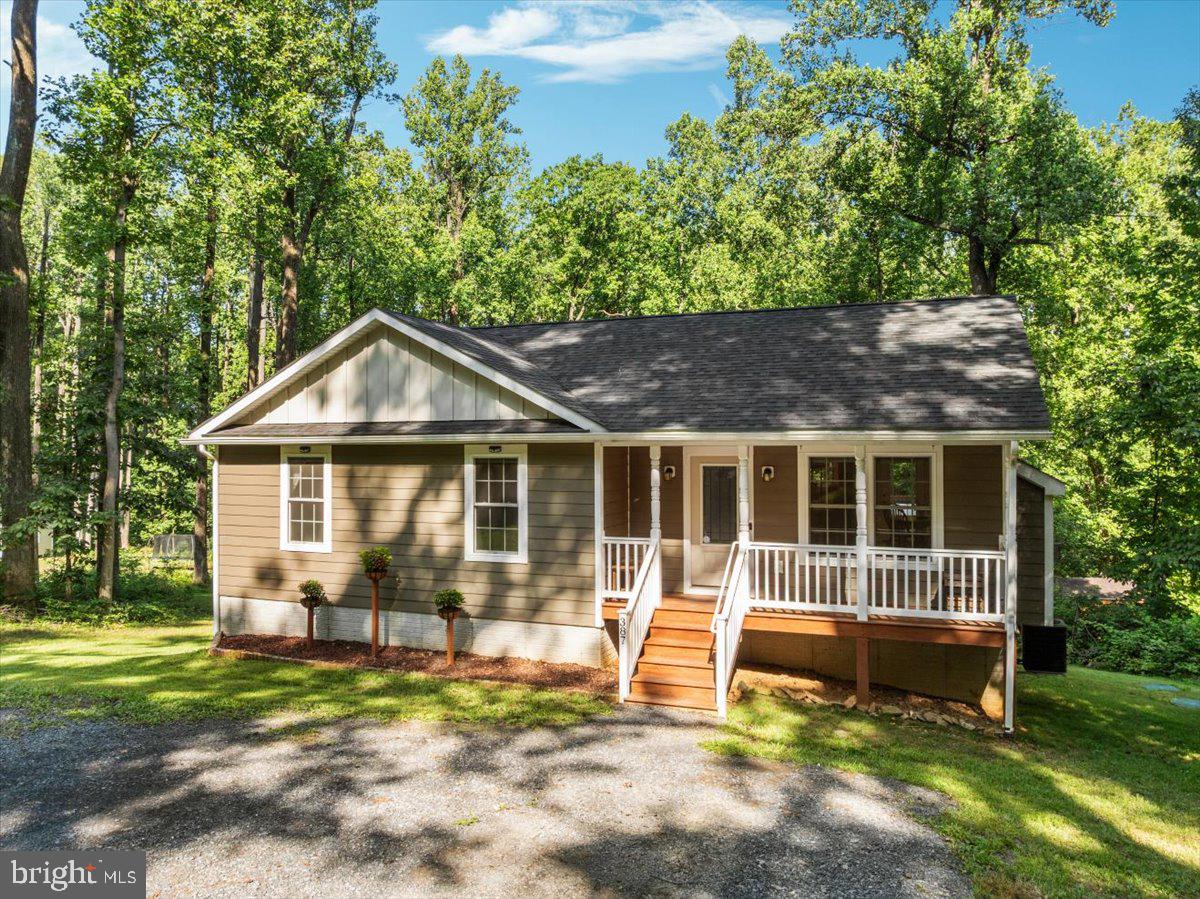 387 ROCKY MOUNT RD, LINDEN, Virginia 22642, 3 Bedrooms Bedrooms, ,2 BathroomsBathrooms,Residential,For sale,387 ROCKY MOUNT RD,VAWR2011786 MLS # VAWR2011786
