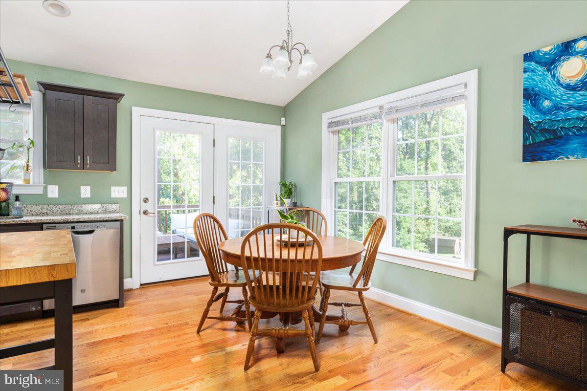 387 ROCKY MOUNT RD, LINDEN, Virginia 22642, 3 Bedrooms Bedrooms, ,2 BathroomsBathrooms,Residential,For sale,387 ROCKY MOUNT RD,VAWR2011786 MLS # VAWR2011786