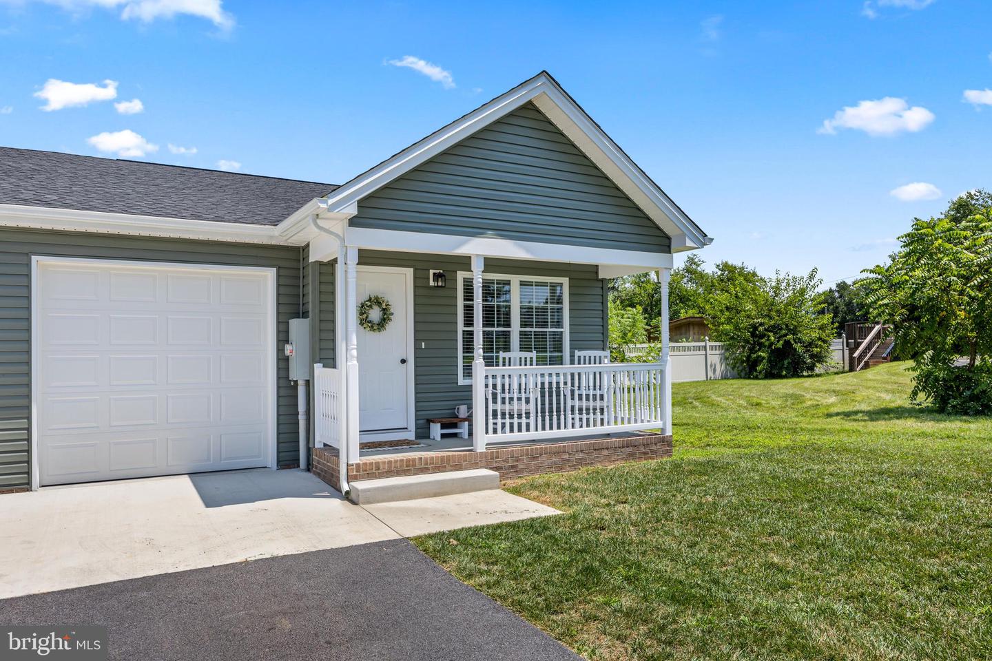 107 SIXTH AVE, LURAY, Virginia 22835, 3 Bedrooms Bedrooms, ,2 BathroomsBathrooms,Residential,For sale,107 SIXTH AVE,VAPA2005166 MLS # VAPA2005166