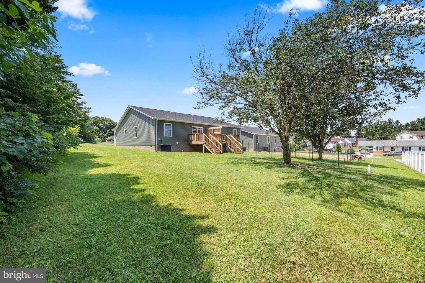 107 SIXTH AVE, LURAY, Virginia 22835, 3 Bedrooms Bedrooms, ,2 BathroomsBathrooms,Residential,For sale,107 SIXTH AVE,VAPA2005166 MLS # VAPA2005166