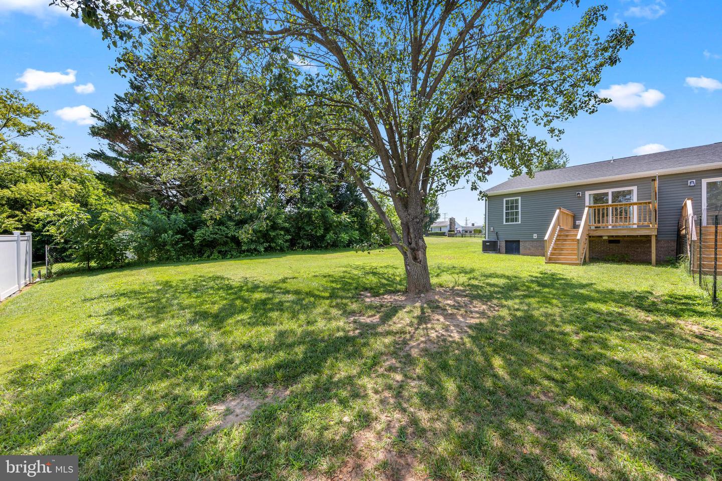 107 SIXTH AVE, LURAY, Virginia 22835, 3 Bedrooms Bedrooms, ,2 BathroomsBathrooms,Residential,For sale,107 SIXTH AVE,VAPA2005166 MLS # VAPA2005166