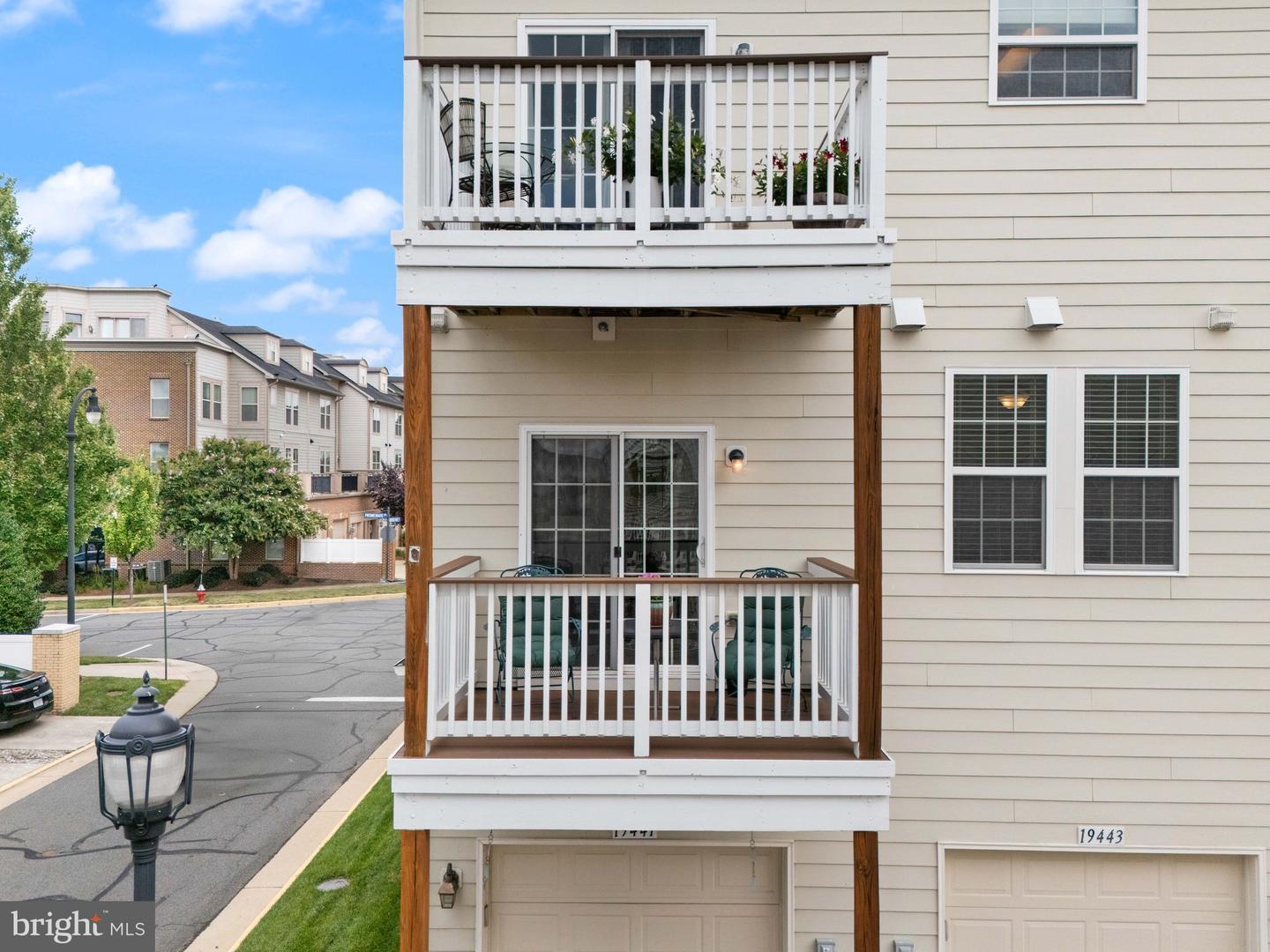 19441 PROMENADE DR, LEESBURG, Virginia 20176, 3 Bedrooms Bedrooms, ,2 BathroomsBathrooms,Residential,For sale,19441 PROMENADE DR,VALO2103124 MLS # VALO2103124