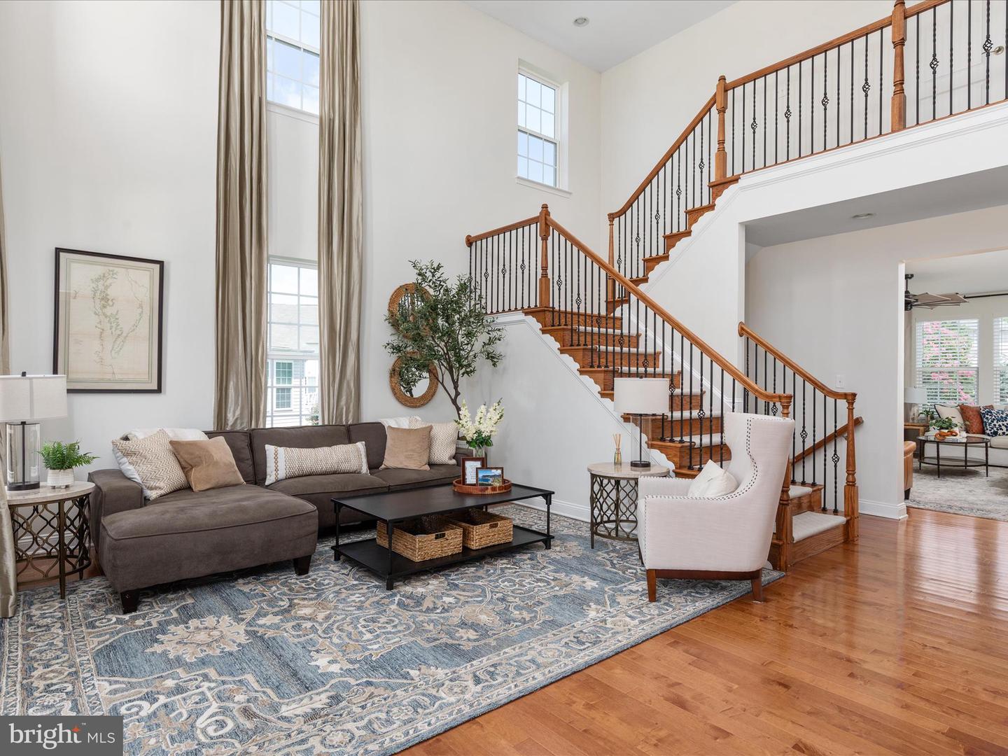 42242 FAWN RIDGE CT, BRAMBLETON, Virginia 20148, 5 Bedrooms Bedrooms, ,4 BathroomsBathrooms,Residential,For sale,42242 FAWN RIDGE CT,VALO2103182 MLS # VALO2103182
