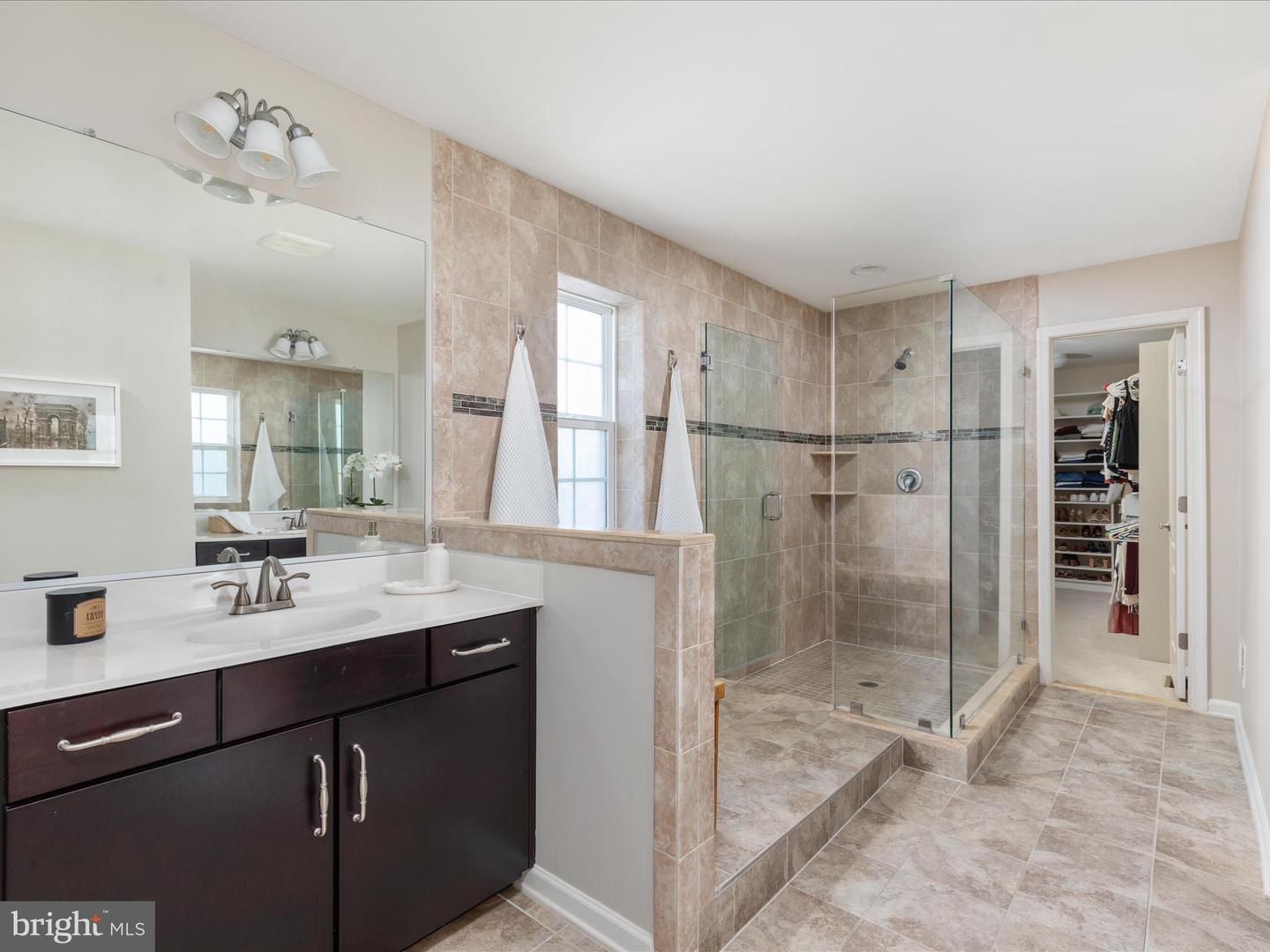 42242 FAWN RIDGE CT, BRAMBLETON, Virginia 20148, 5 Bedrooms Bedrooms, ,4 BathroomsBathrooms,Residential,For sale,42242 FAWN RIDGE CT,VALO2103182 MLS # VALO2103182