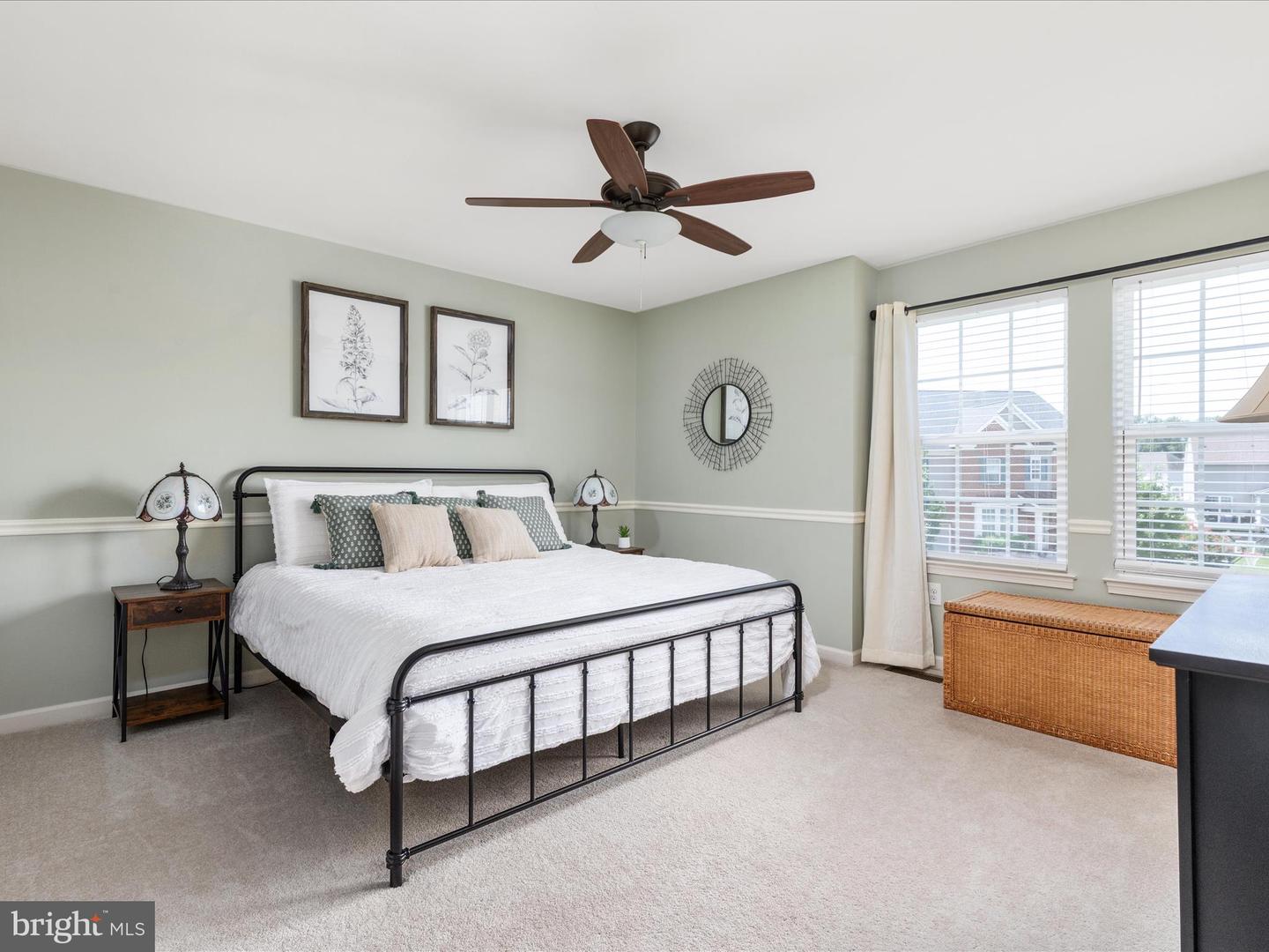 42242 FAWN RIDGE CT, BRAMBLETON, Virginia 20148, 5 Bedrooms Bedrooms, ,4 BathroomsBathrooms,Residential,For sale,42242 FAWN RIDGE CT,VALO2103182 MLS # VALO2103182