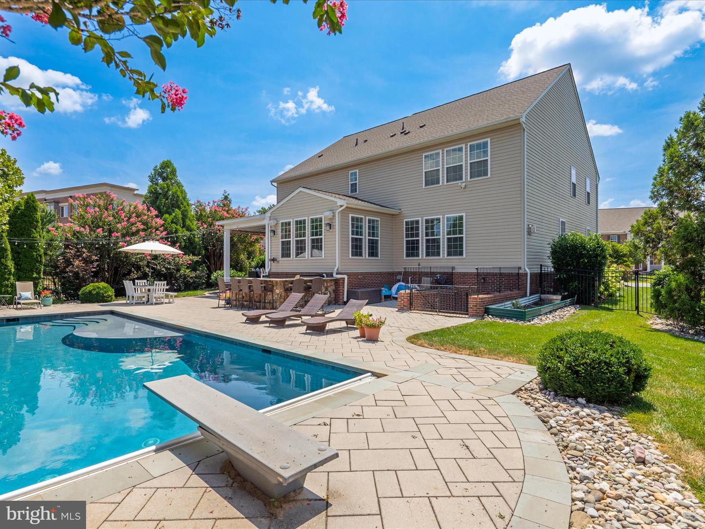 42242 FAWN RIDGE CT, BRAMBLETON, Virginia 20148, 5 Bedrooms Bedrooms, ,4 BathroomsBathrooms,Residential,For sale,42242 FAWN RIDGE CT,VALO2103182 MLS # VALO2103182