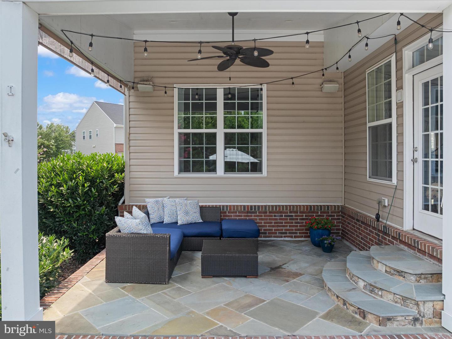 42242 FAWN RIDGE CT, BRAMBLETON, Virginia 20148, 5 Bedrooms Bedrooms, ,4 BathroomsBathrooms,Residential,For sale,42242 FAWN RIDGE CT,VALO2103182 MLS # VALO2103182