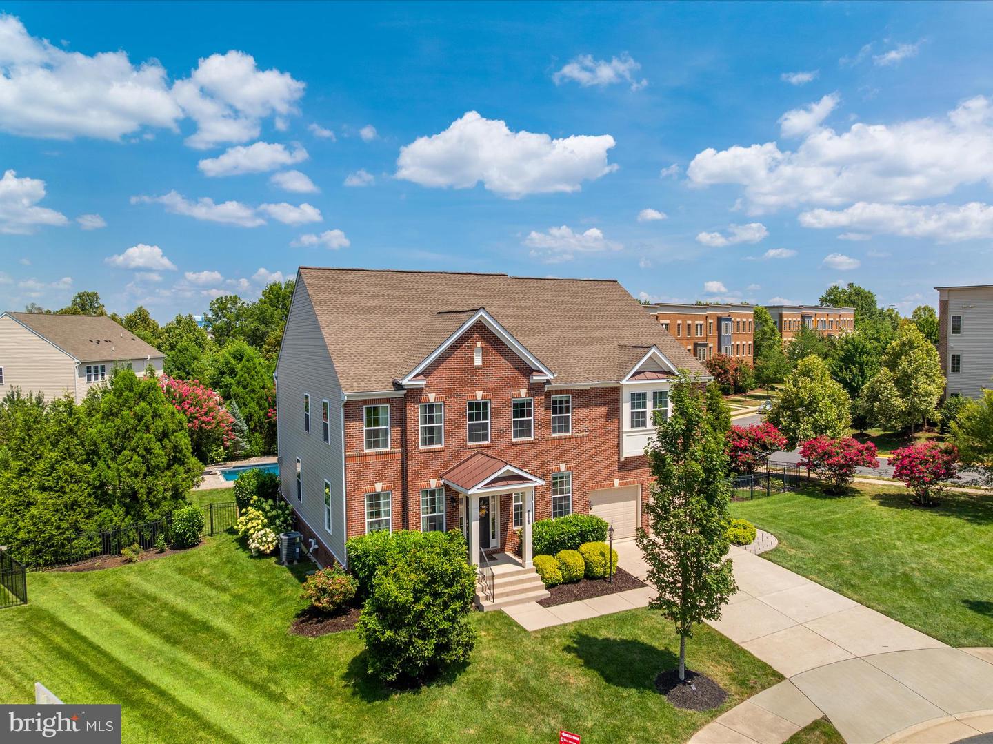 42242 FAWN RIDGE CT, BRAMBLETON, Virginia 20148, 5 Bedrooms Bedrooms, ,4 BathroomsBathrooms,Residential,For sale,42242 FAWN RIDGE CT,VALO2103182 MLS # VALO2103182
