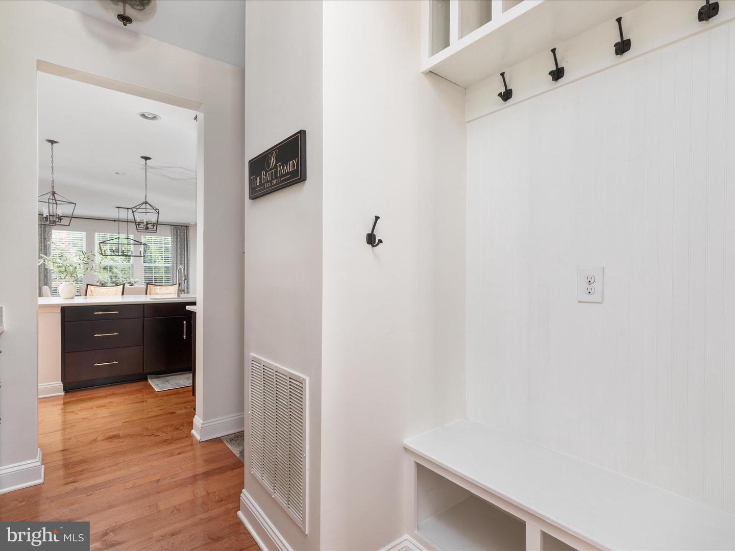 42242 FAWN RIDGE CT, BRAMBLETON, Virginia 20148, 5 Bedrooms Bedrooms, ,4 BathroomsBathrooms,Residential,For sale,42242 FAWN RIDGE CT,VALO2103182 MLS # VALO2103182