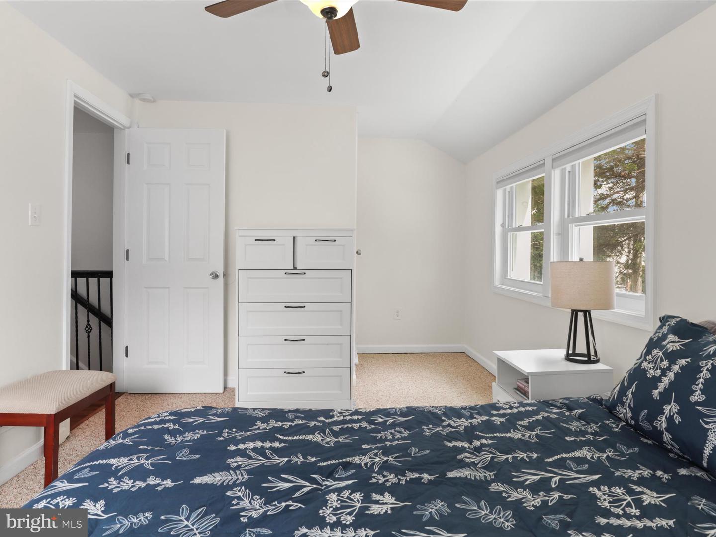 5403 8TH PL S, ARLINGTON, Virginia 22204, 3 Bedrooms Bedrooms, 7 Rooms Rooms,1 BathroomBathrooms,Residential,For sale,5403 8TH PL S,VAAR2061386 MLS # VAAR2061386