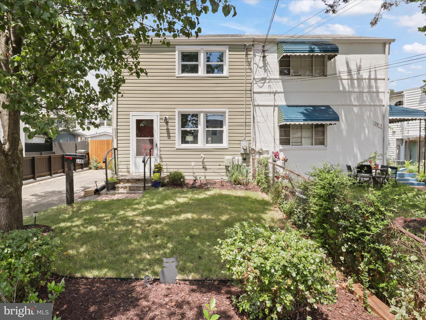 5403 8TH PL S, ARLINGTON, Virginia 22204, 3 Bedrooms Bedrooms, 7 Rooms Rooms,1 BathroomBathrooms,Residential,For sale,5403 8TH PL S,VAAR2061386 MLS # VAAR2061386