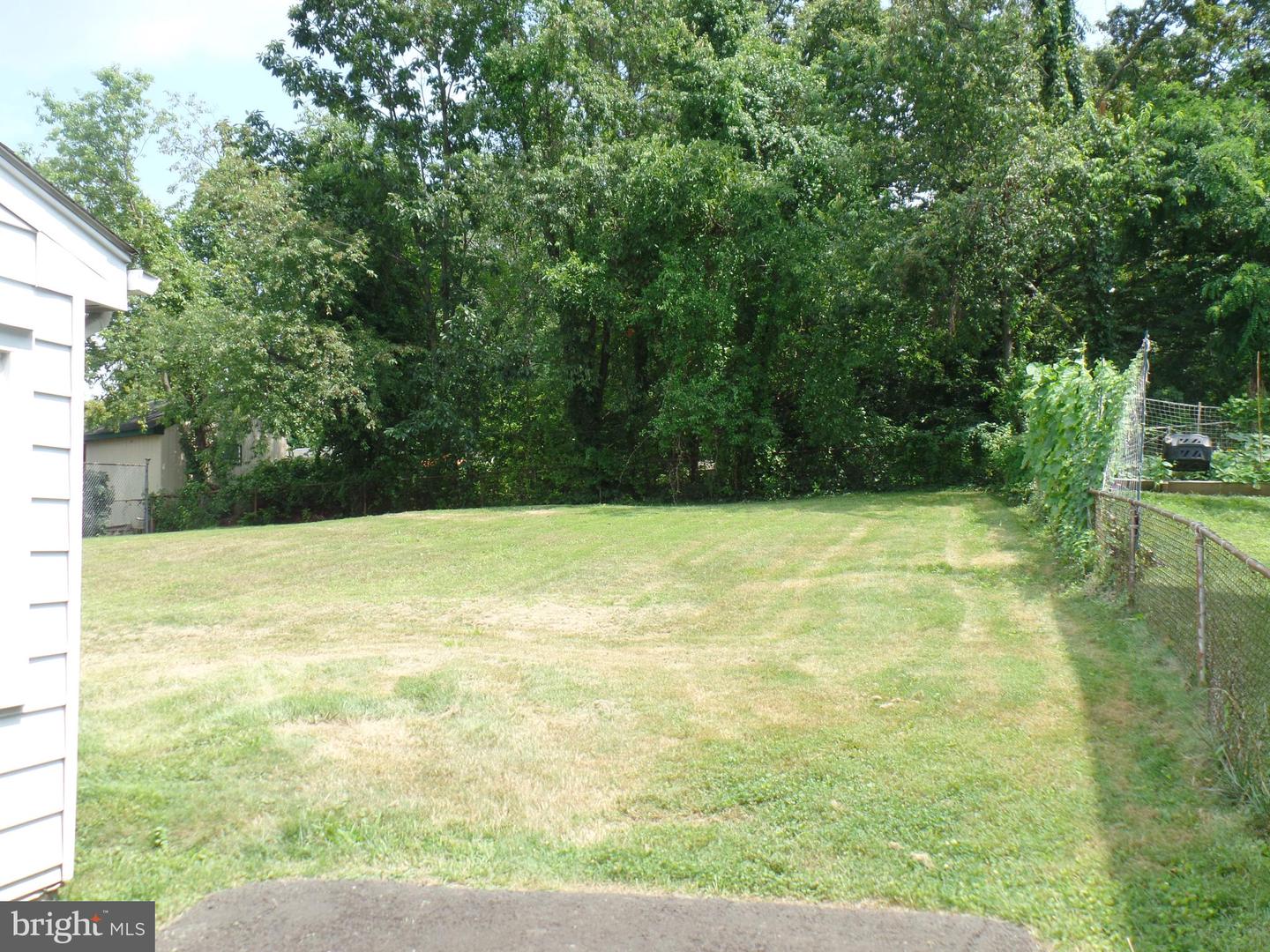 7727 LISLE AVE, FALLS CHURCH, Virginia 22043, 3 Bedrooms Bedrooms, ,2 BathroomsBathrooms,Residential,For sale,7727 LISLE AVE,VAFX2257830 MLS # VAFX2257830