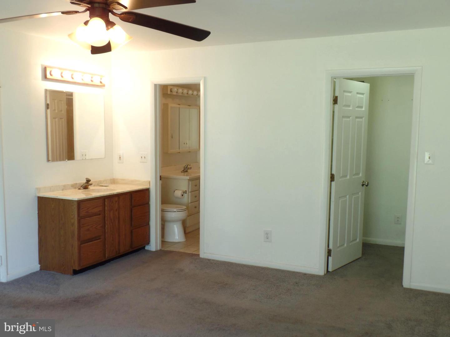 7727 LISLE AVE, FALLS CHURCH, Virginia 22043, 3 Bedrooms Bedrooms, ,2 BathroomsBathrooms,Residential,For sale,7727 LISLE AVE,VAFX2257830 MLS # VAFX2257830