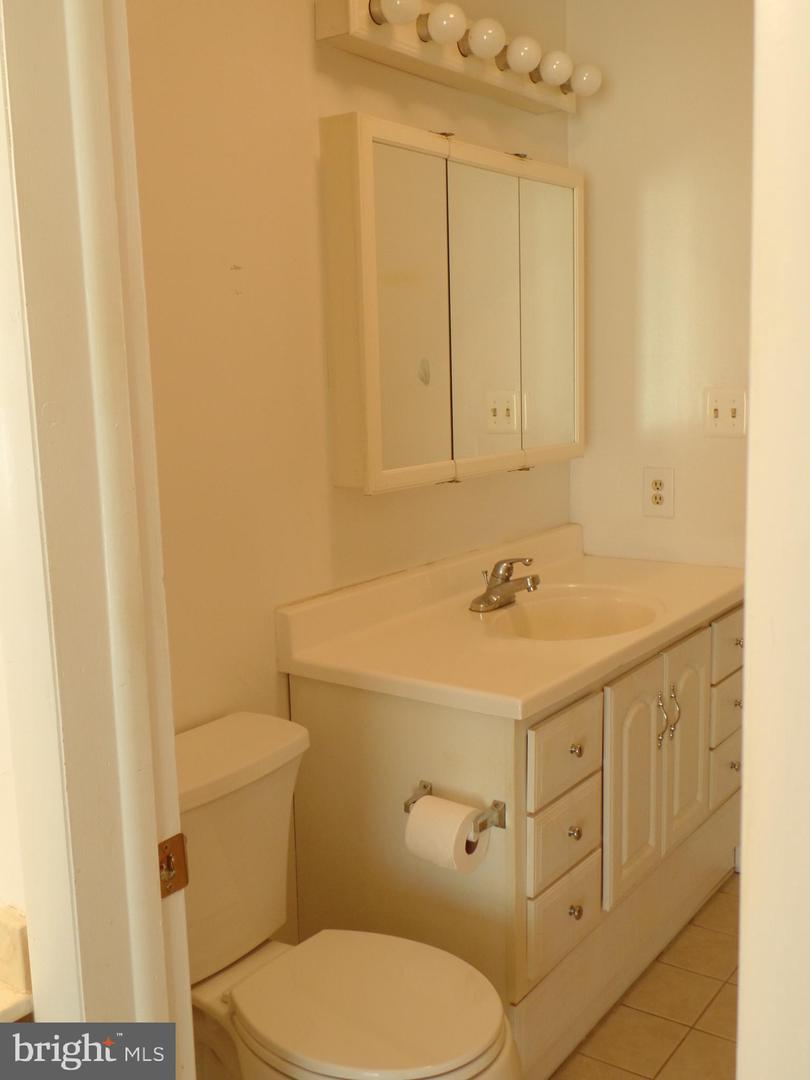 7727 LISLE AVE, FALLS CHURCH, Virginia 22043, 3 Bedrooms Bedrooms, ,2 BathroomsBathrooms,Residential,For sale,7727 LISLE AVE,VAFX2257830 MLS # VAFX2257830