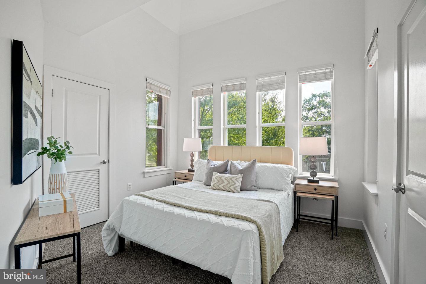 143 RHODE ISLAND AVE NW #7, WASHINGTON, District Of Columbia 20001, 2 Bedrooms Bedrooms, ,1 BathroomBathrooms,Residential,For sale,143 RHODE ISLAND AVE NW #7,DCDC2212548 MLS # DCDC2212548