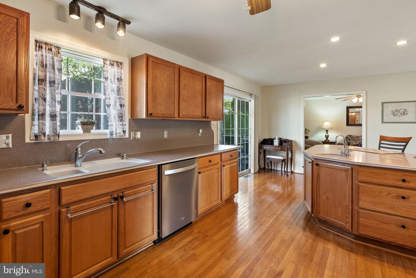 2623 MIDDLE RD, WINCHESTER, Virginia 22601, 3 Bedrooms Bedrooms, ,2 BathroomsBathrooms,Residential,For sale,2623 MIDDLE RD,VAWI2008778 MLS # VAWI2008778