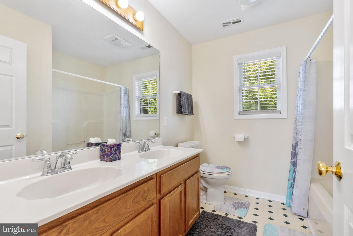 2623 MIDDLE RD, WINCHESTER, Virginia 22601, 3 Bedrooms Bedrooms, ,2 BathroomsBathrooms,Residential,For sale,2623 MIDDLE RD,VAWI2008778 MLS # VAWI2008778
