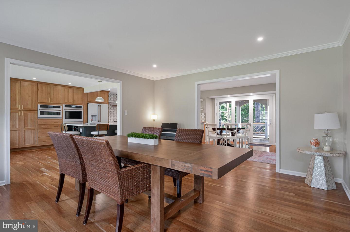 9717 RAMBLING RIDGE CT, FAIRFAX STATION, Virginia 22039, 5 Bedrooms Bedrooms, ,3 BathroomsBathrooms,Residential,For sale,9717 RAMBLING RIDGE CT,VAFX2257664 MLS # VAFX2257664