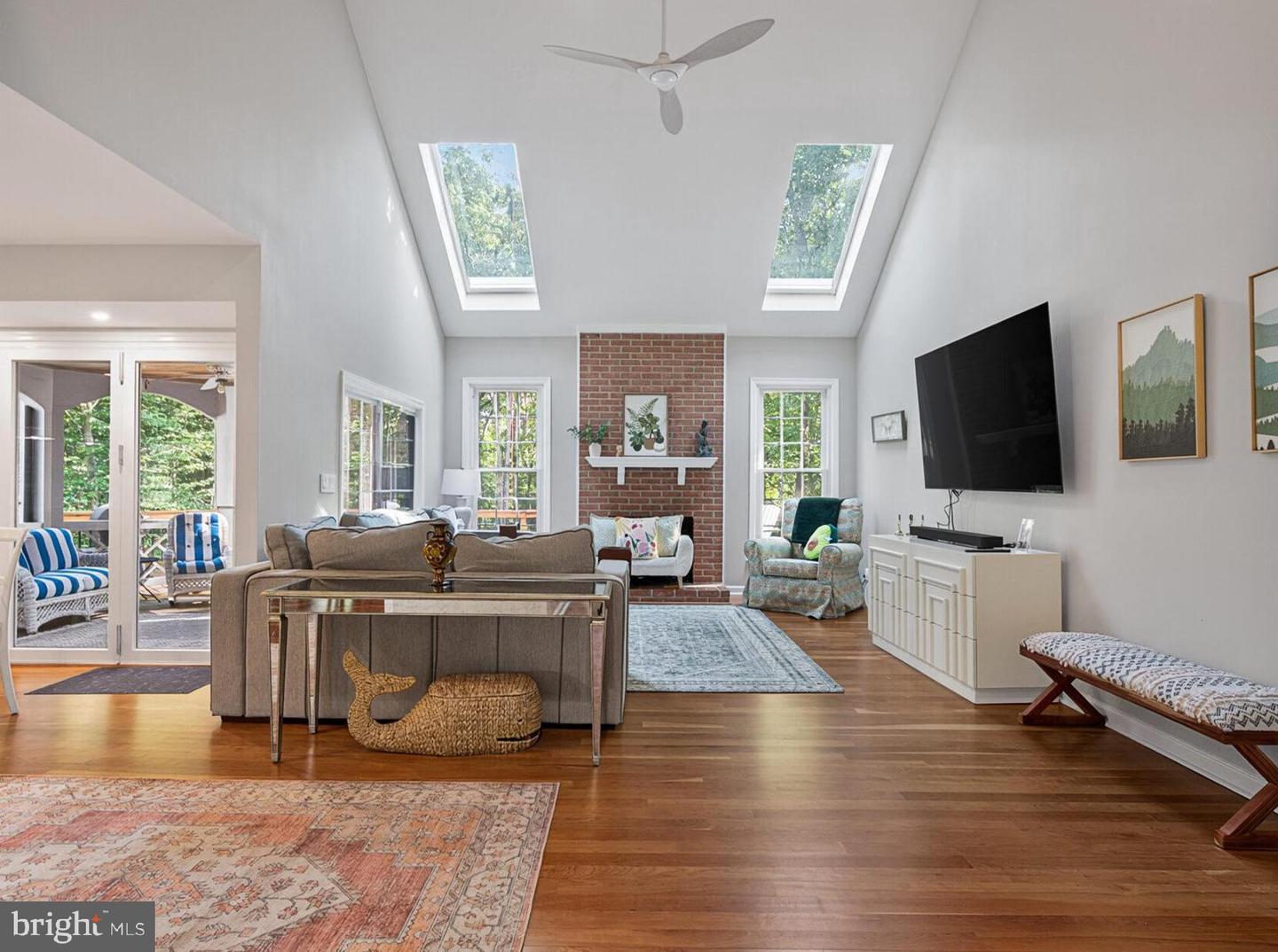 9717 RAMBLING RIDGE CT, FAIRFAX STATION, Virginia 22039, 5 Bedrooms Bedrooms, ,3 BathroomsBathrooms,Residential,For sale,9717 RAMBLING RIDGE CT,VAFX2257664 MLS # VAFX2257664