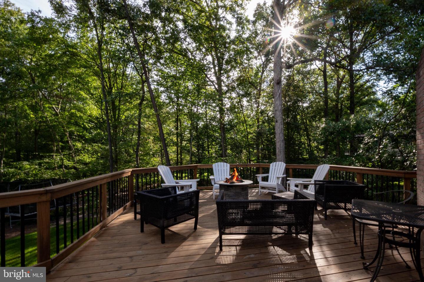 9717 RAMBLING RIDGE CT, FAIRFAX STATION, Virginia 22039, 5 Bedrooms Bedrooms, ,3 BathroomsBathrooms,Residential,For sale,9717 RAMBLING RIDGE CT,VAFX2257664 MLS # VAFX2257664