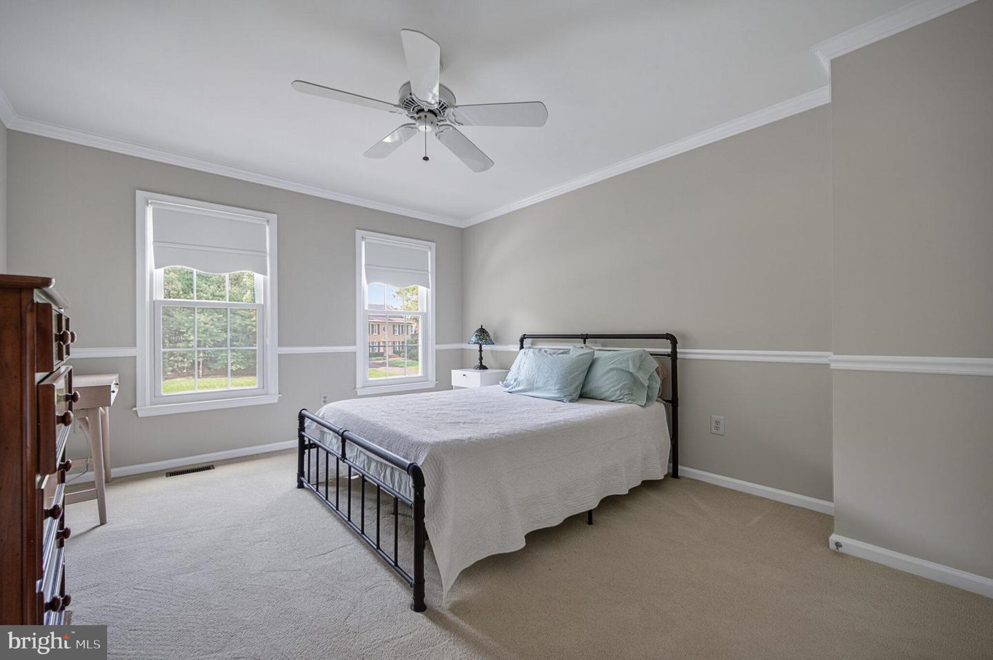 9717 RAMBLING RIDGE CT, FAIRFAX STATION, Virginia 22039, 5 Bedrooms Bedrooms, ,3 BathroomsBathrooms,Residential,For sale,9717 RAMBLING RIDGE CT,VAFX2257664 MLS # VAFX2257664
