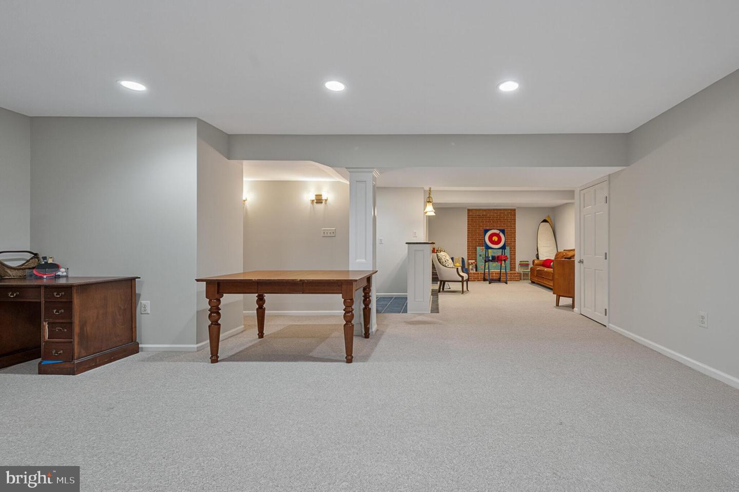 9717 RAMBLING RIDGE CT, FAIRFAX STATION, Virginia 22039, 5 Bedrooms Bedrooms, ,3 BathroomsBathrooms,Residential,For sale,9717 RAMBLING RIDGE CT,VAFX2257664 MLS # VAFX2257664