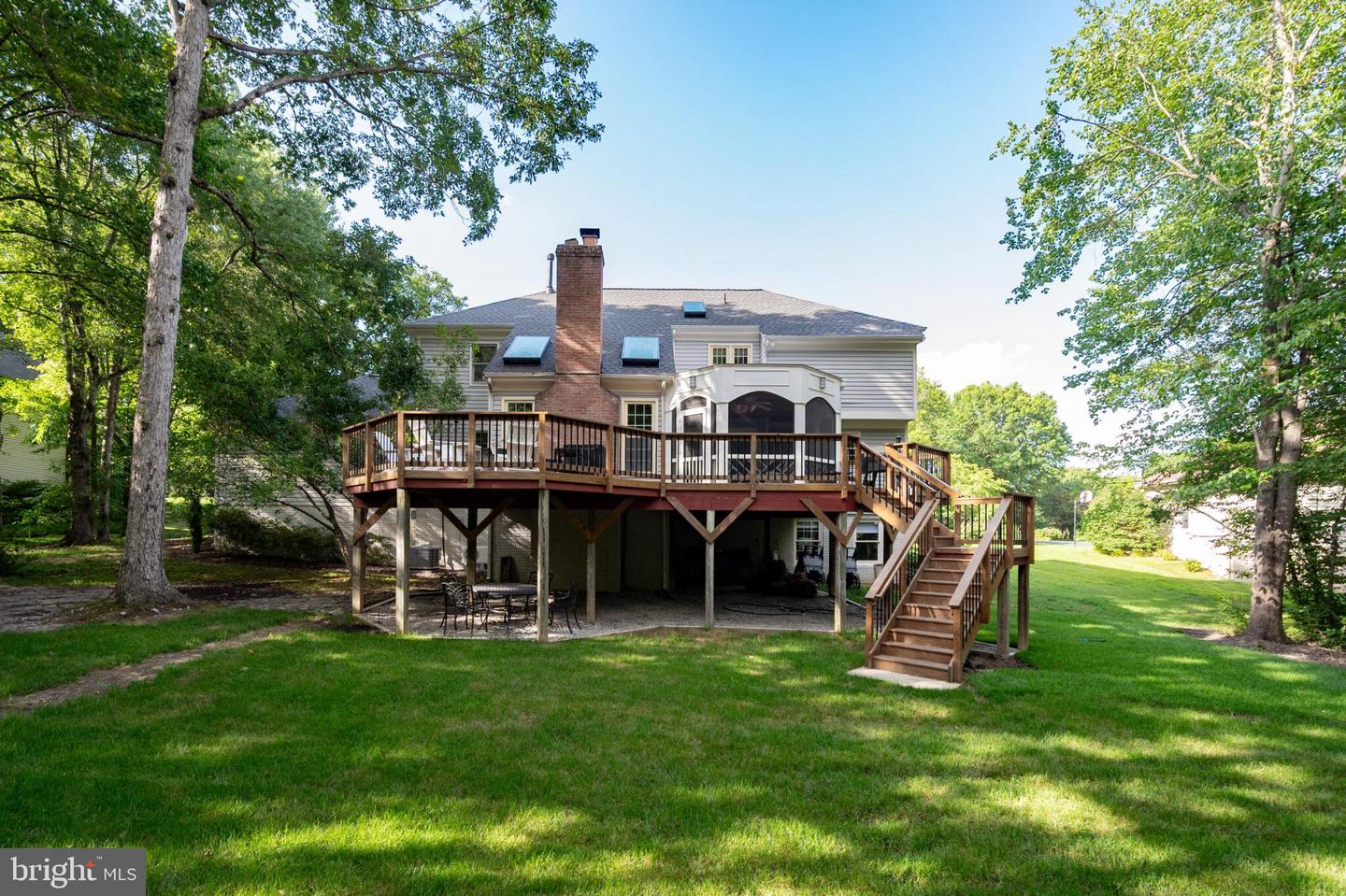 9717 RAMBLING RIDGE CT, FAIRFAX STATION, Virginia 22039, 5 Bedrooms Bedrooms, ,3 BathroomsBathrooms,Residential,For sale,9717 RAMBLING RIDGE CT,VAFX2257664 MLS # VAFX2257664