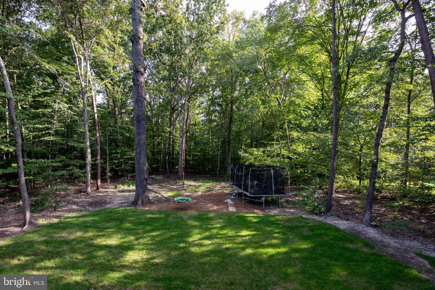 9717 RAMBLING RIDGE CT, FAIRFAX STATION, Virginia 22039, 5 Bedrooms Bedrooms, ,3 BathroomsBathrooms,Residential,For sale,9717 RAMBLING RIDGE CT,VAFX2257664 MLS # VAFX2257664