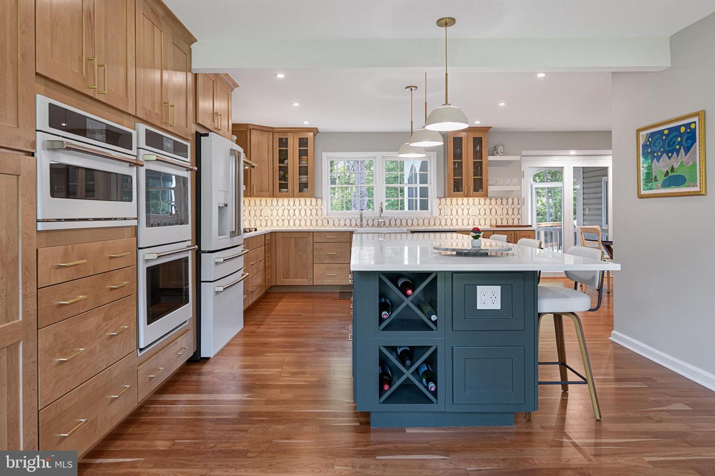 9717 RAMBLING RIDGE CT, FAIRFAX STATION, Virginia 22039, 5 Bedrooms Bedrooms, ,3 BathroomsBathrooms,Residential,For sale,9717 RAMBLING RIDGE CT,VAFX2257664 MLS # VAFX2257664