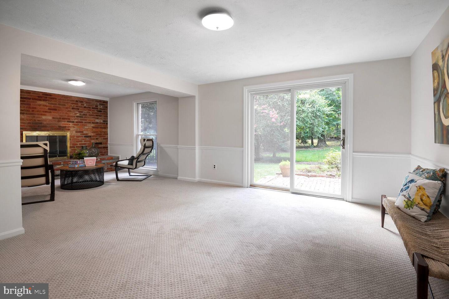 7401 VENICE ST, FALLS CHURCH, Virginia 22043, 4 Bedrooms Bedrooms, ,2 BathroomsBathrooms,Residential,For sale,7401 VENICE ST,VAFX2257696 MLS # VAFX2257696