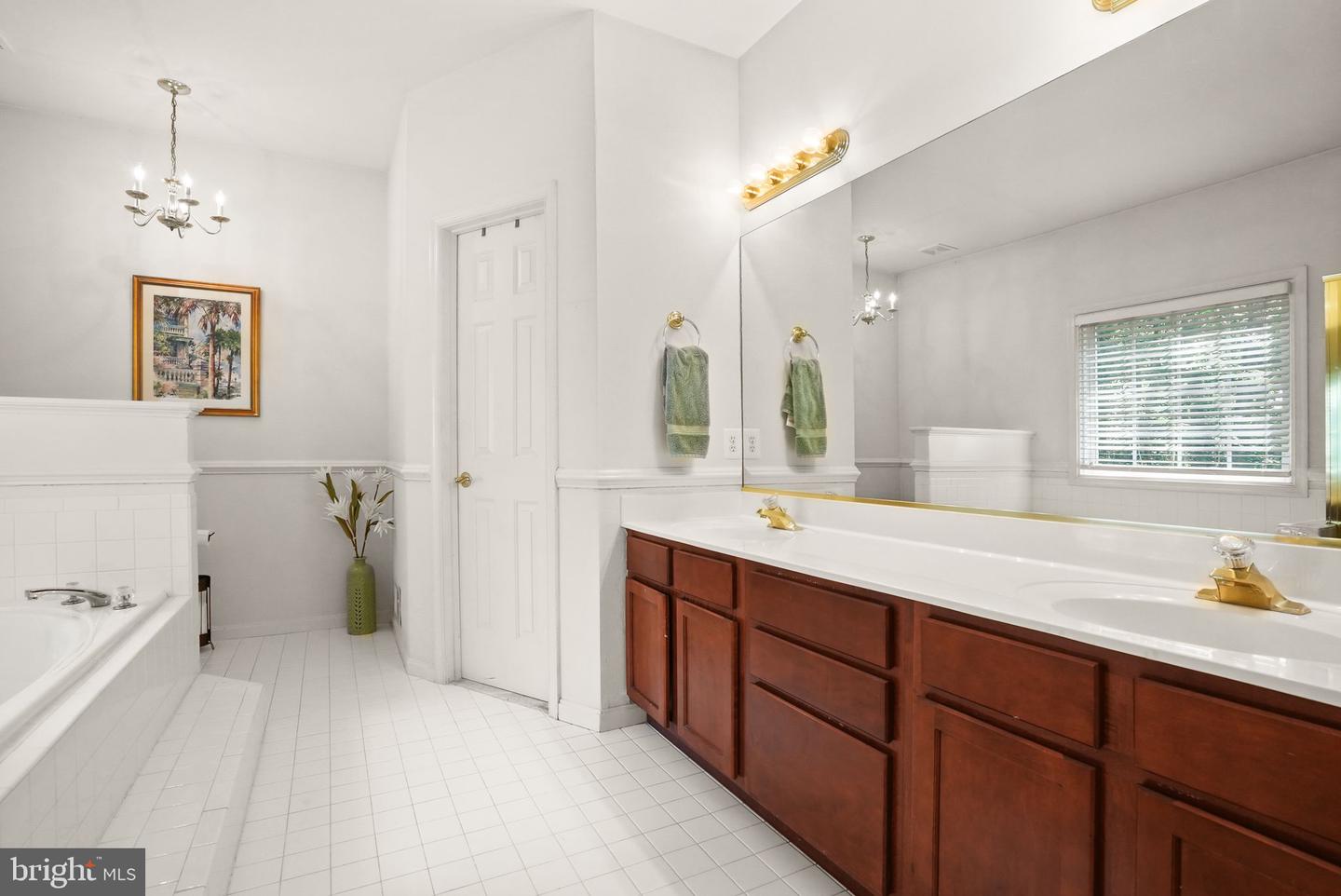100 KIRKLEY PL, FREDERICKSBURG, Virginia 22406, 5 Bedrooms Bedrooms, ,2 BathroomsBathrooms,Residential,For sale,100 KIRKLEY PL,VAST2041166 MLS # VAST2041166