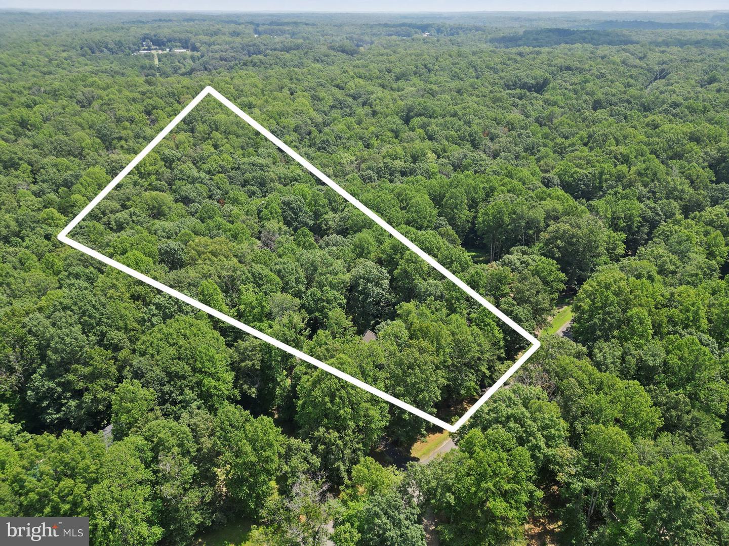 100 KIRKLEY PL, FREDERICKSBURG, Virginia 22406, 5 Bedrooms Bedrooms, ,2 BathroomsBathrooms,Residential,For sale,100 KIRKLEY PL,VAST2041166 MLS # VAST2041166