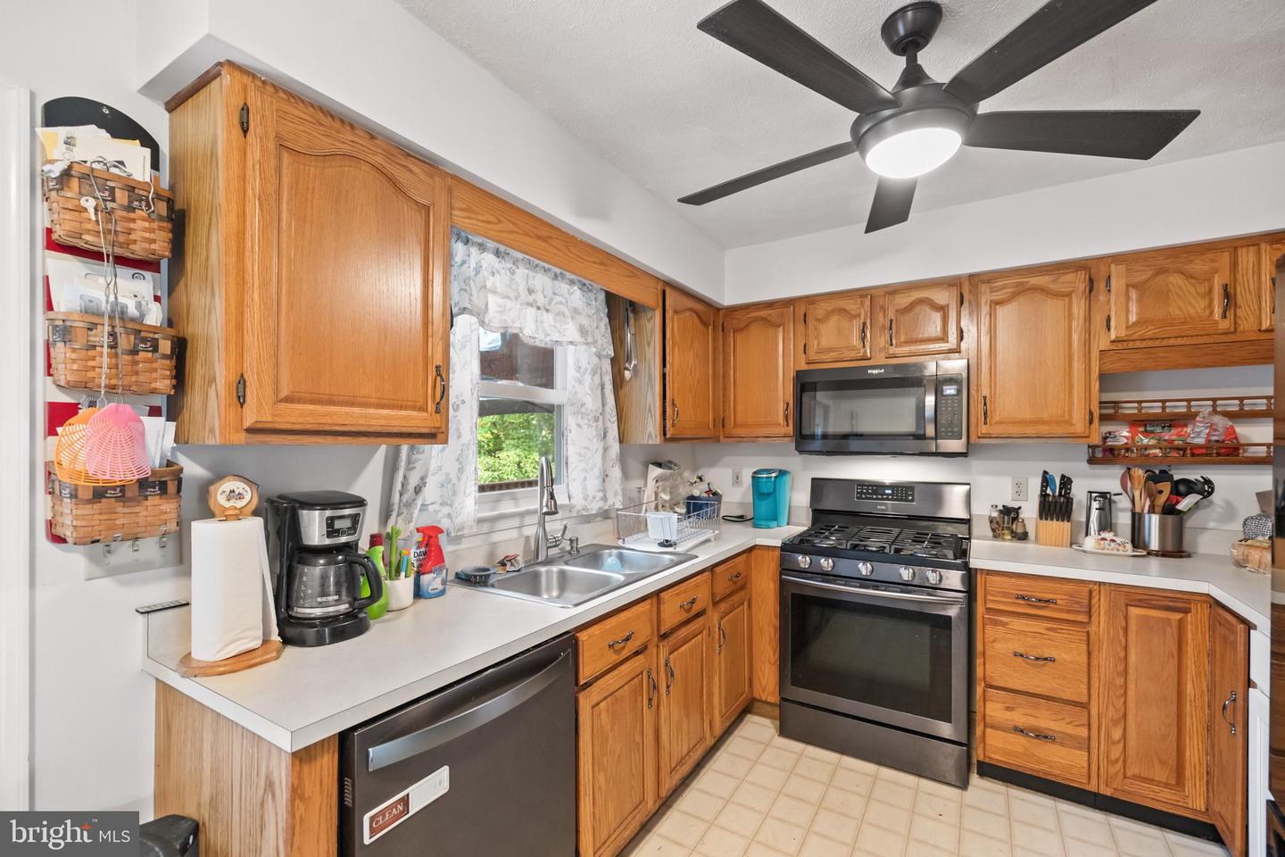 1568 HARRIER LN, CULPEPER, Virginia 22701, 3 Bedrooms Bedrooms, ,2 BathroomsBathrooms,Residential,For sale,1568 HARRIER LN,VACU2011100 MLS # VACU2011100