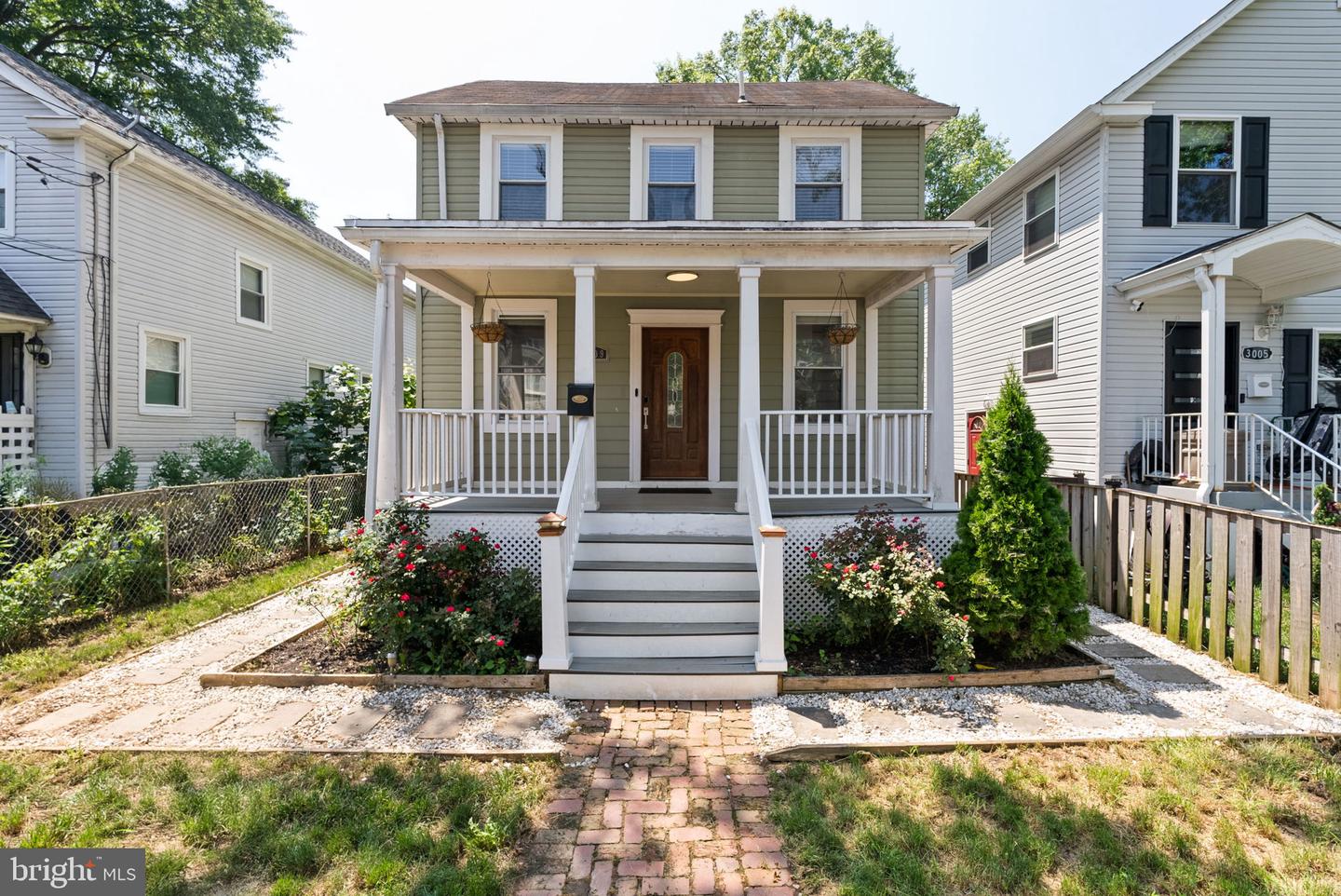 3009 OTIS ST NE, WASHINGTON, District Of Columbia 20018, 3 Bedrooms Bedrooms, ,3 BathroomsBathrooms,Residential,For sale,3009 OTIS ST NE,DCDC2212296 MLS # DCDC2212296
