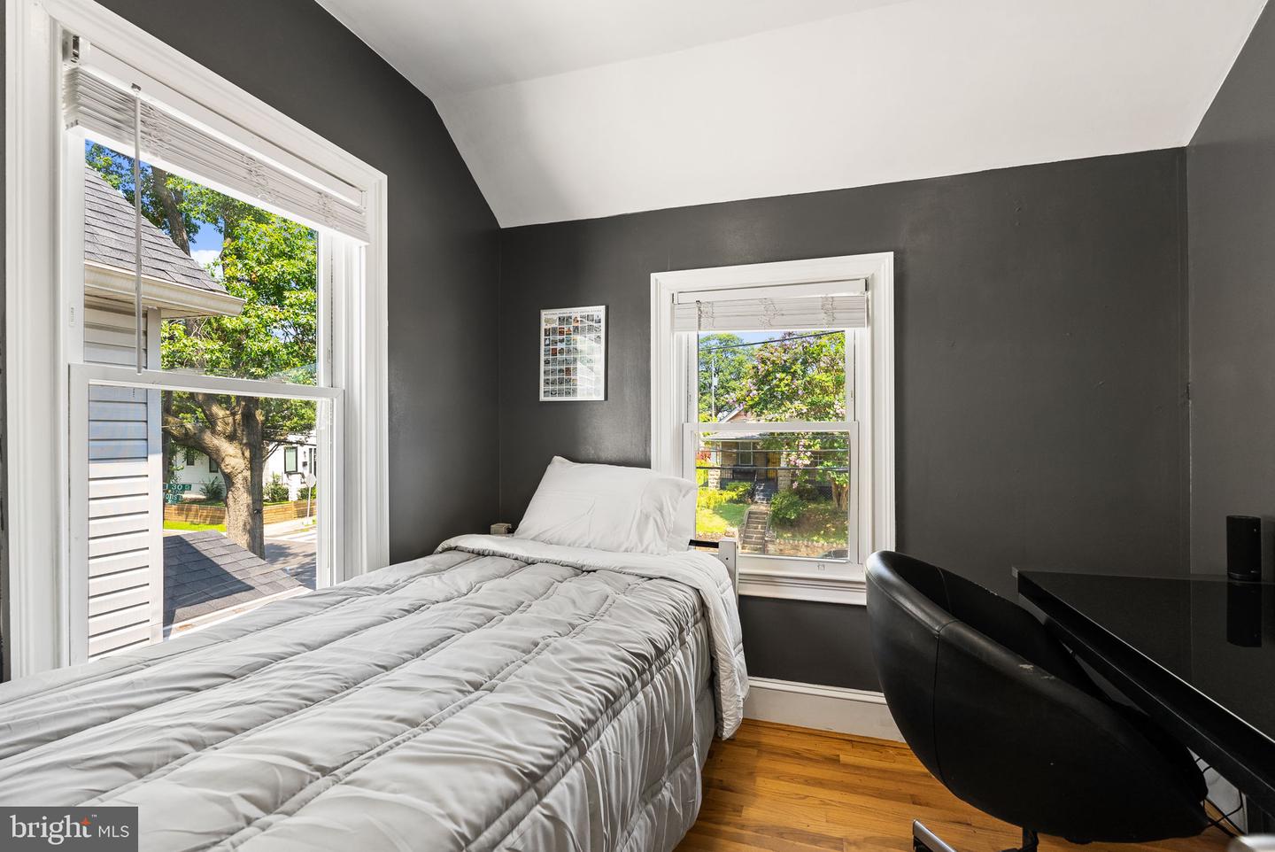 3009 OTIS ST NE, WASHINGTON, District Of Columbia 20018, 3 Bedrooms Bedrooms, ,3 BathroomsBathrooms,Residential,For sale,3009 OTIS ST NE,DCDC2212296 MLS # DCDC2212296