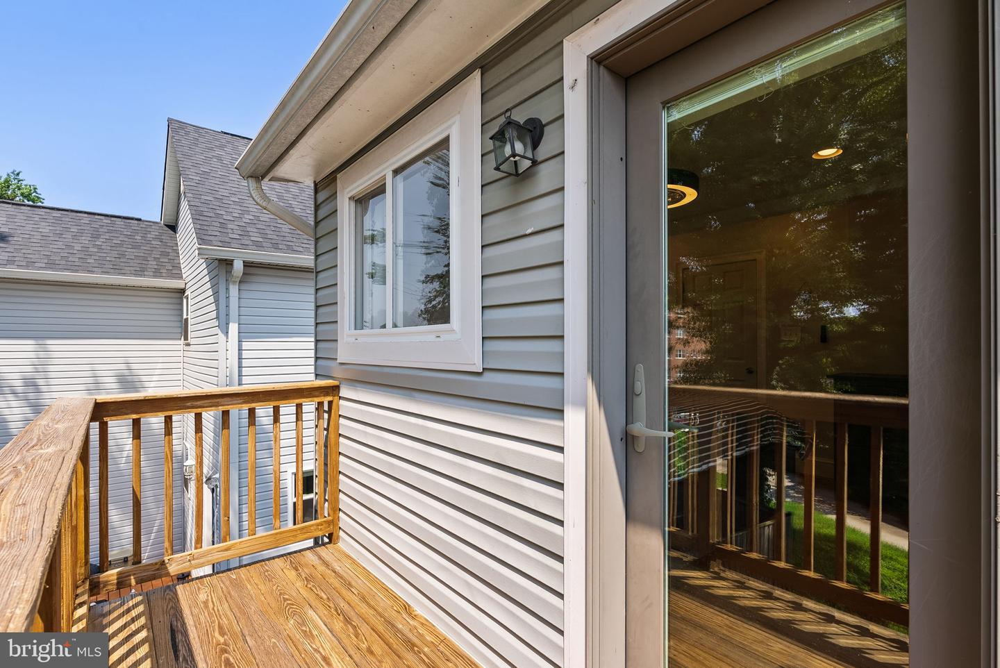 3009 OTIS ST NE, WASHINGTON, District Of Columbia 20018, 3 Bedrooms Bedrooms, ,3 BathroomsBathrooms,Residential,For sale,3009 OTIS ST NE,DCDC2212296 MLS # DCDC2212296