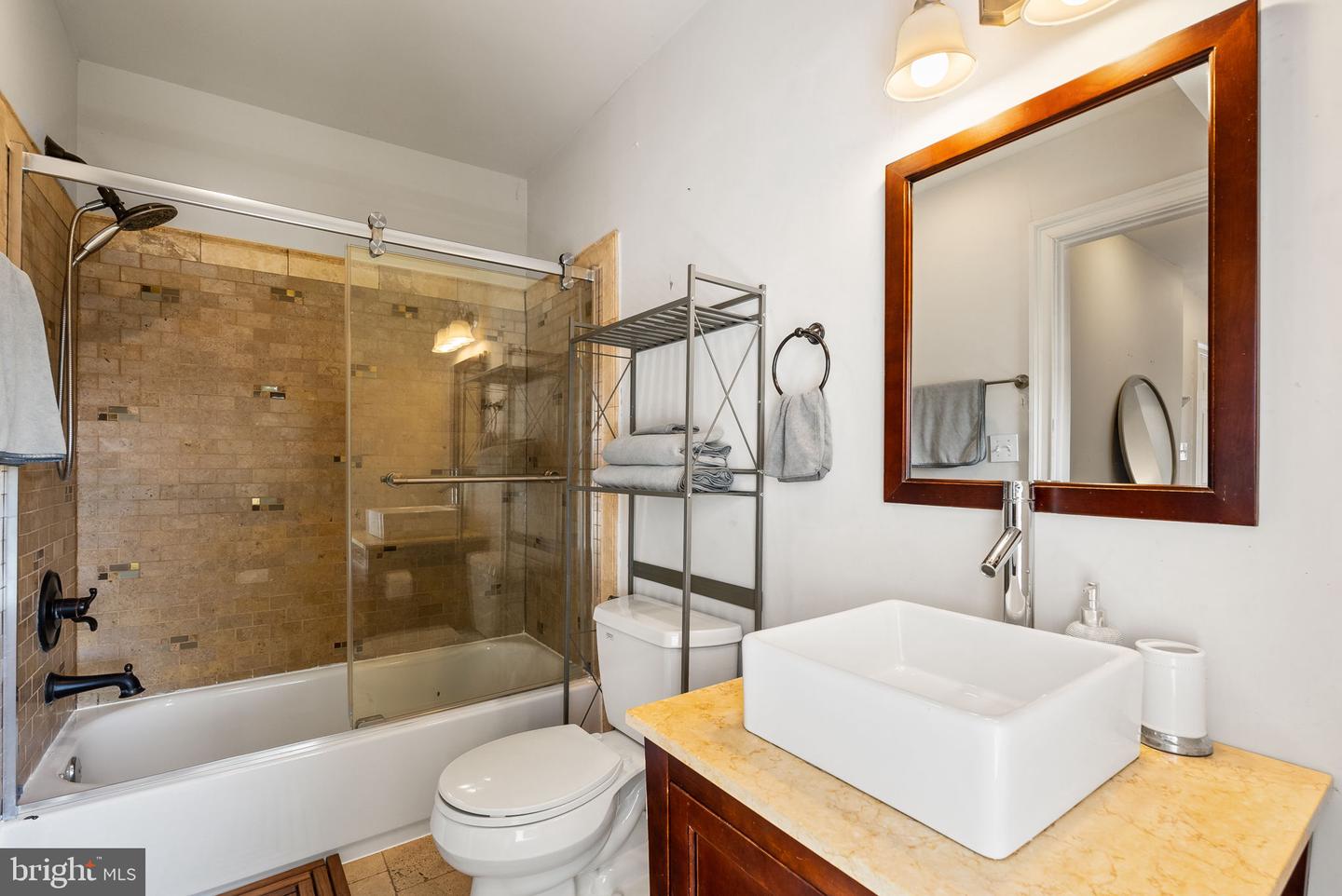 3009 OTIS ST NE, WASHINGTON, District Of Columbia 20018, 3 Bedrooms Bedrooms, ,3 BathroomsBathrooms,Residential,For sale,3009 OTIS ST NE,DCDC2212296 MLS # DCDC2212296