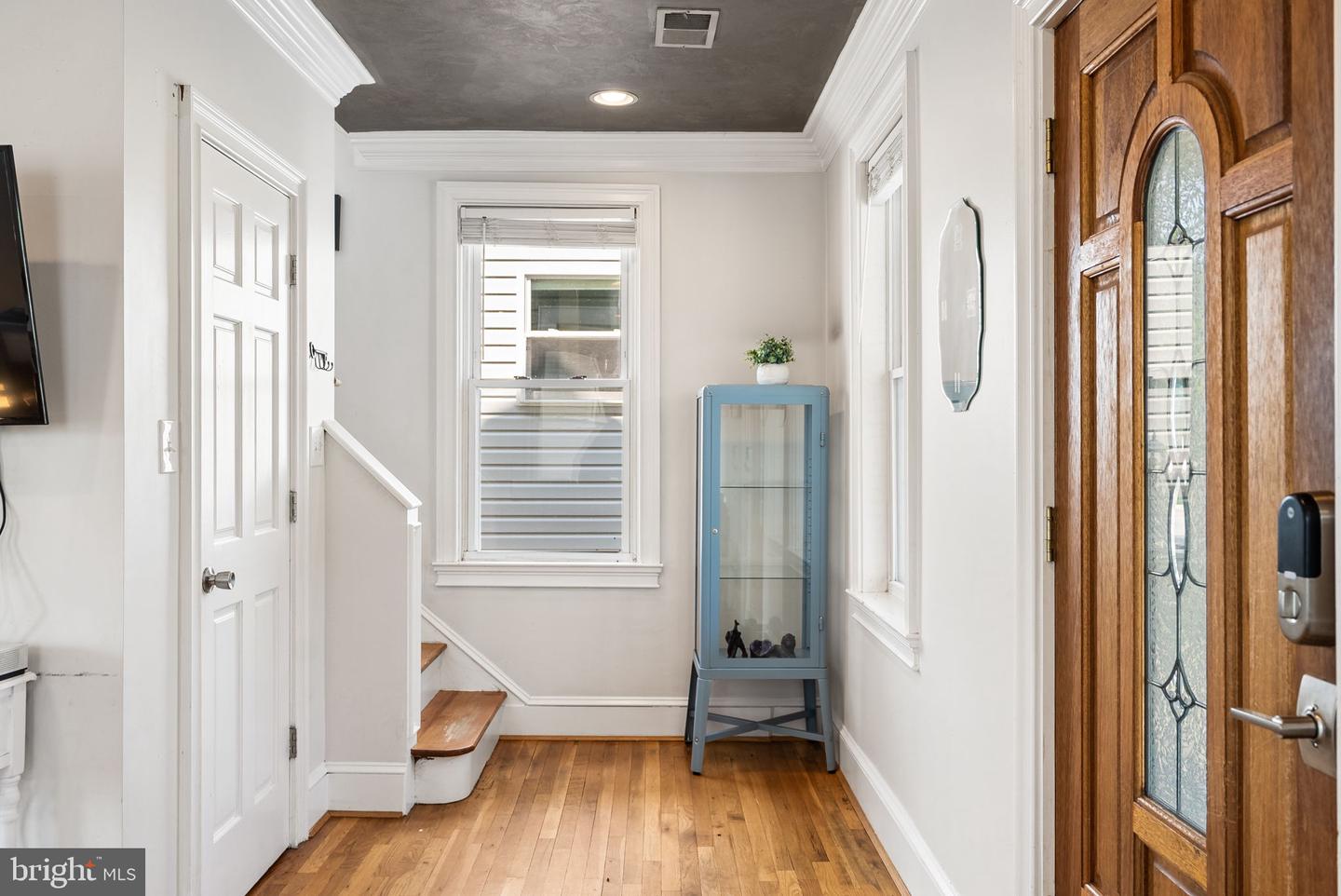 3009 OTIS ST NE, WASHINGTON, District Of Columbia 20018, 3 Bedrooms Bedrooms, ,3 BathroomsBathrooms,Residential,For sale,3009 OTIS ST NE,DCDC2212296 MLS # DCDC2212296