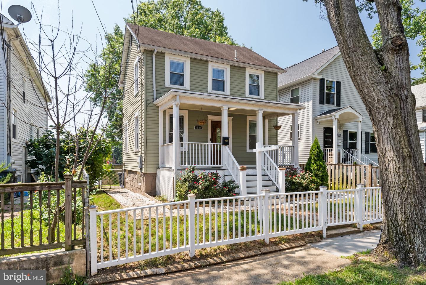 3009 OTIS ST NE, WASHINGTON, District Of Columbia 20018, 3 Bedrooms Bedrooms, ,3 BathroomsBathrooms,Residential,For sale,3009 OTIS ST NE,DCDC2212296 MLS # DCDC2212296