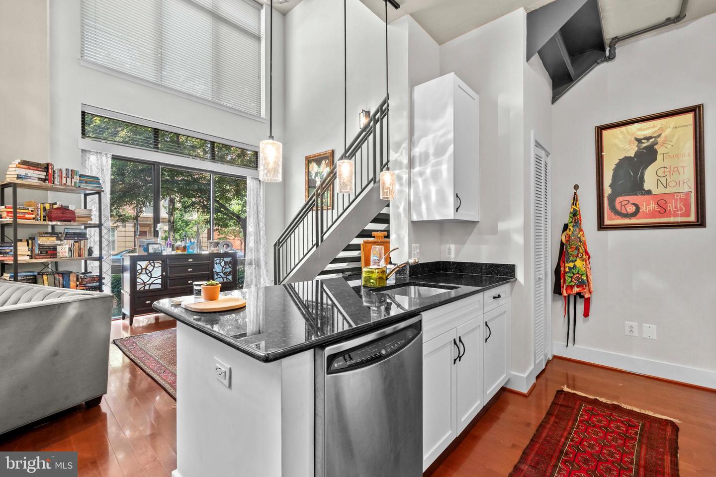 520 JOHN CARLYLE ST #108, ALEXANDRIA, Virginia 22314, 1 Bedroom Bedrooms, ,1 BathroomBathrooms,Residential,For sale,520 JOHN CARLYLE ST #108,VAAX2047910 MLS # VAAX2047910