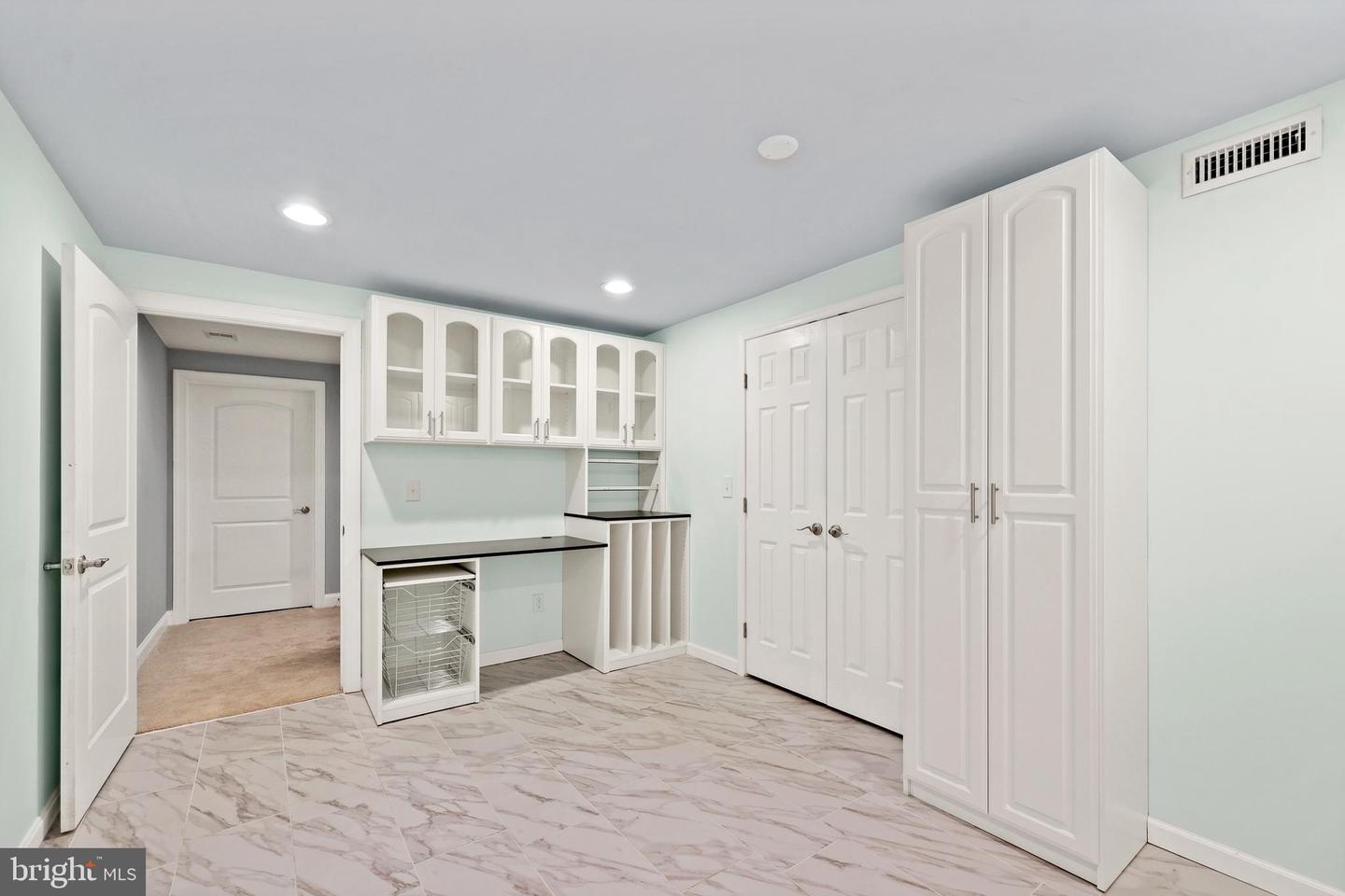 8319 CANTEEN CIR, FREDERICKSBURG, Virginia 22407, 4 Bedrooms Bedrooms, ,4 BathroomsBathrooms,Residential,For sale,8319 CANTEEN CIR,VASP2034980 MLS # VASP2034980