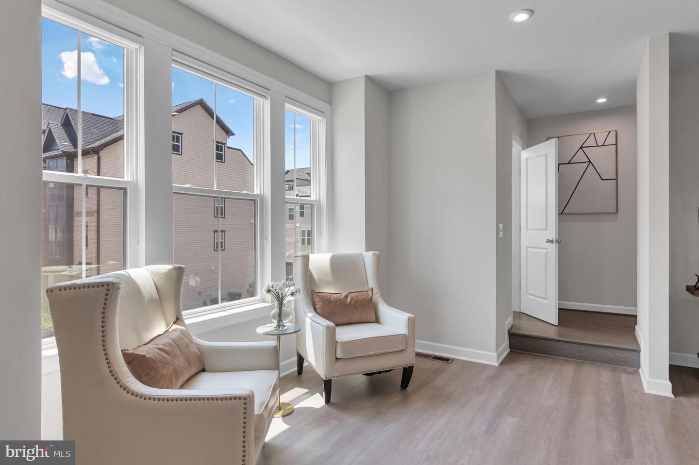 2820 HOKIE LN, ALEXANDRIA, Virginia 22306, 3 Bedrooms Bedrooms, 8 Rooms Rooms,2 BathroomsBathrooms,Residential,For sale,2820 HOKIE LN,VAFX2257886 MLS # VAFX2257886