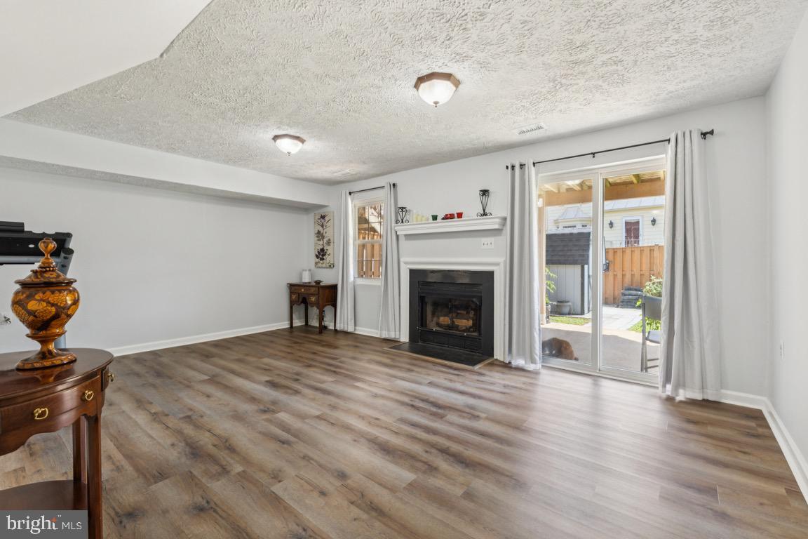 14047 LESTRIC LN, WOODBRIDGE, Virginia 22193, 3 Bedrooms Bedrooms, ,2 BathroomsBathrooms,Residential,For sale,14047 LESTRIC LN,VAPW2100134 MLS # VAPW2100134