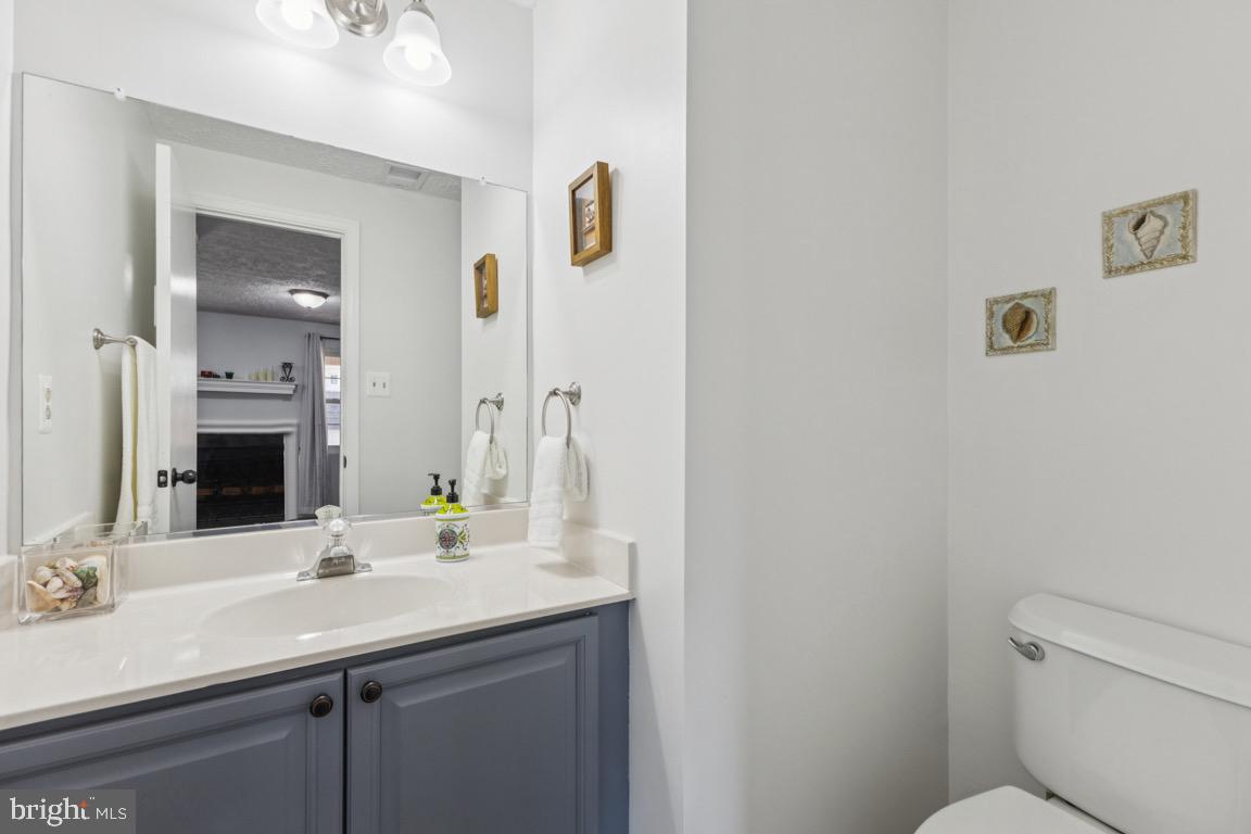 14047 LESTRIC LN, WOODBRIDGE, Virginia 22193, 3 Bedrooms Bedrooms, ,2 BathroomsBathrooms,Residential,For sale,14047 LESTRIC LN,VAPW2100134 MLS # VAPW2100134