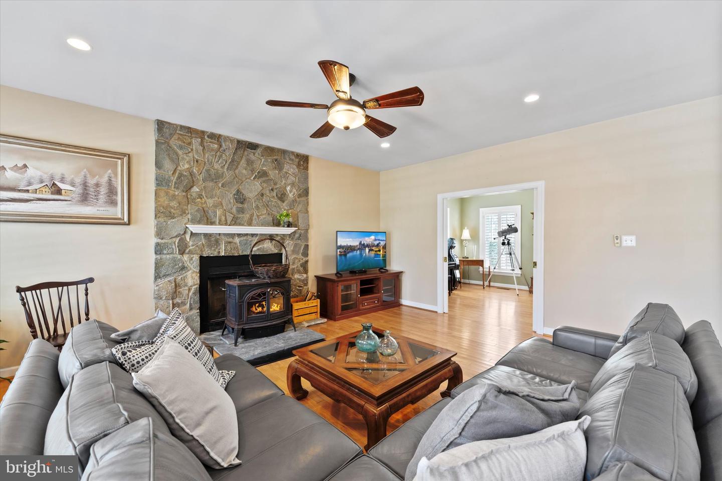 6229 ENON SCHOOL RD, MARSHALL, Virginia 20115, 4 Bedrooms Bedrooms, ,5 BathroomsBathrooms,Residential,For sale,6229 ENON SCHOOL RD,VAFQ2017642 MLS # VAFQ2017642