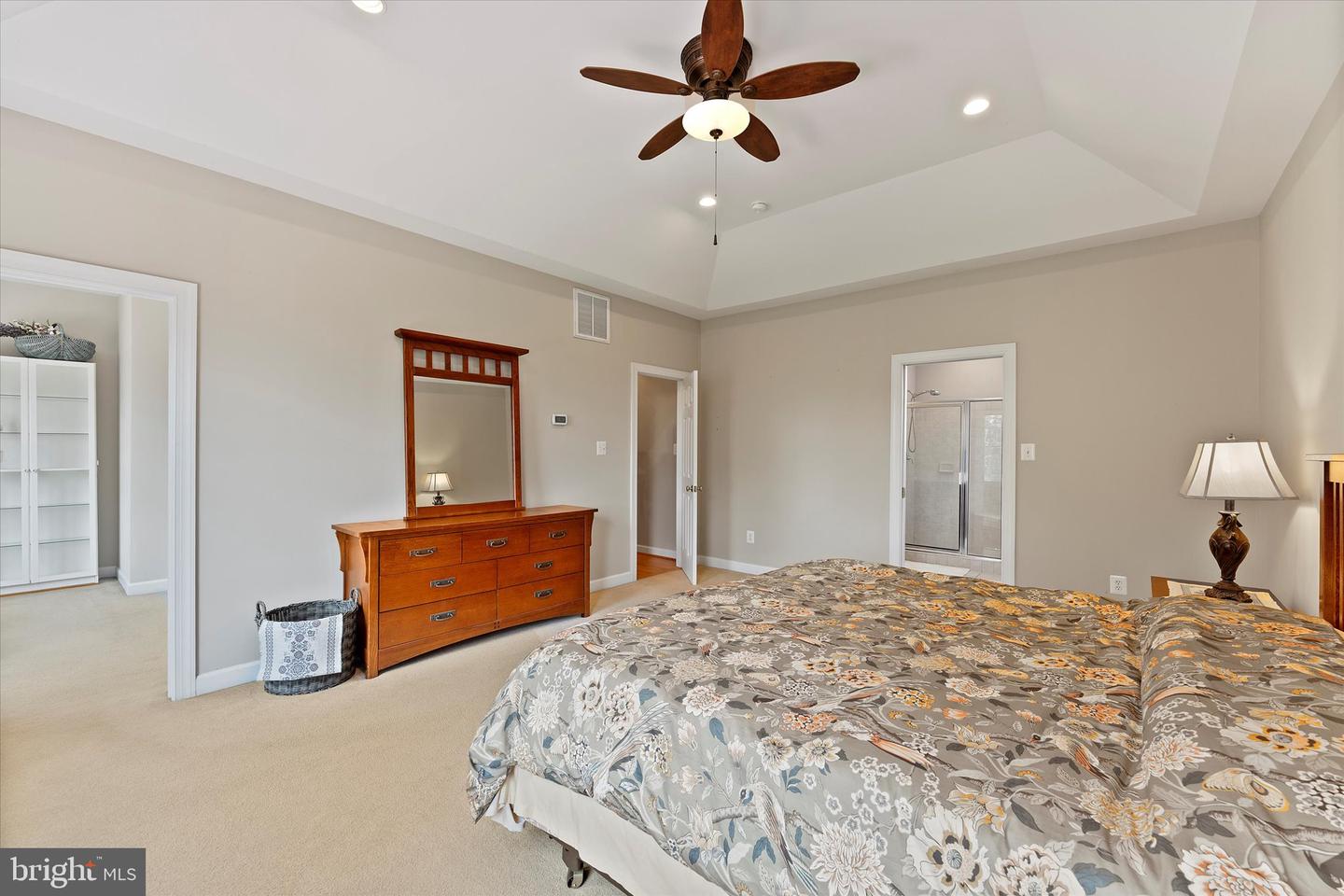 6229 ENON SCHOOL RD, MARSHALL, Virginia 20115, 4 Bedrooms Bedrooms, ,5 BathroomsBathrooms,Residential,For sale,6229 ENON SCHOOL RD,VAFQ2017642 MLS # VAFQ2017642