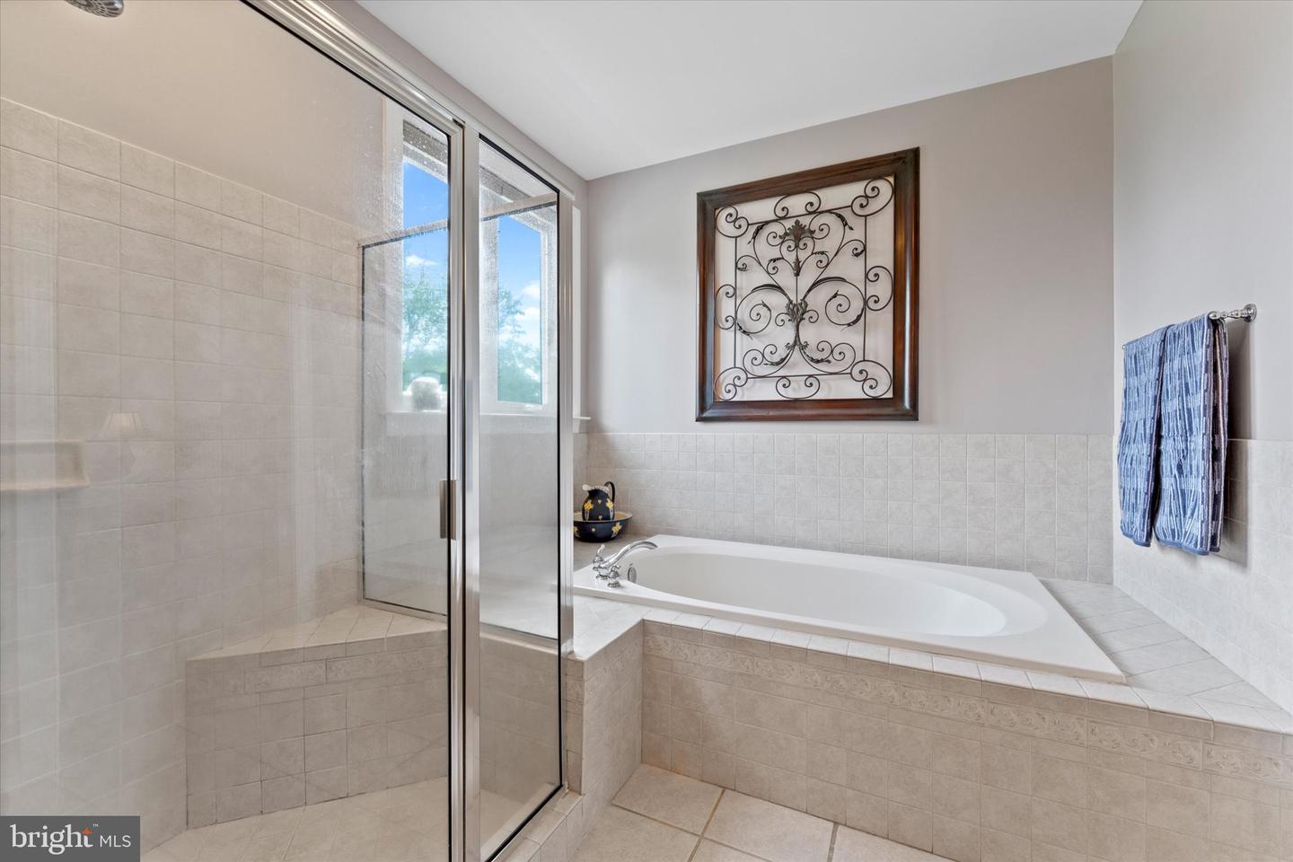 6229 ENON SCHOOL RD, MARSHALL, Virginia 20115, 4 Bedrooms Bedrooms, ,5 BathroomsBathrooms,Residential,For sale,6229 ENON SCHOOL RD,VAFQ2017642 MLS # VAFQ2017642