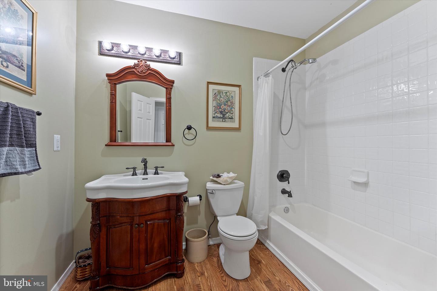 6229 ENON SCHOOL RD, MARSHALL, Virginia 20115, 4 Bedrooms Bedrooms, ,5 BathroomsBathrooms,Residential,For sale,6229 ENON SCHOOL RD,VAFQ2017642 MLS # VAFQ2017642