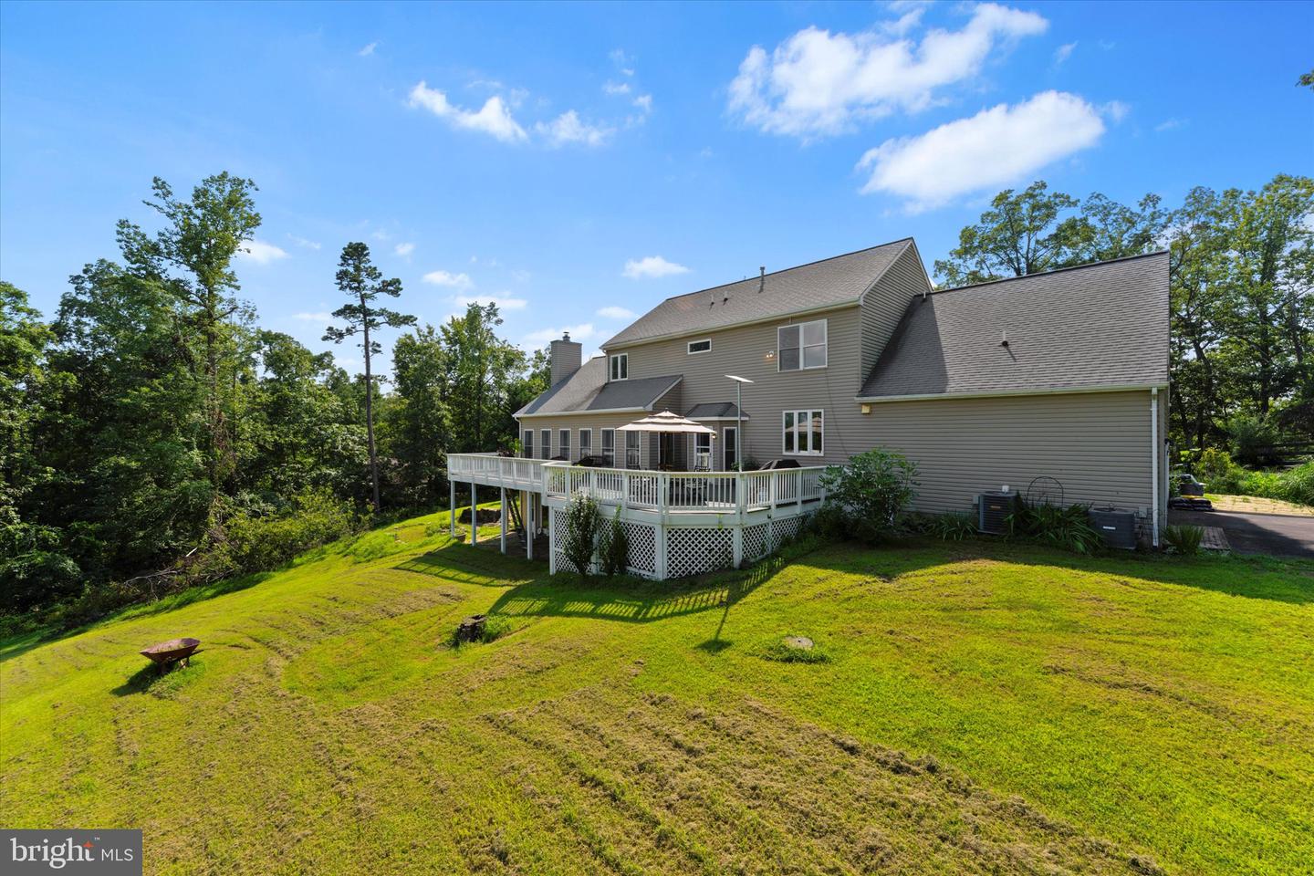 6229 ENON SCHOOL RD, MARSHALL, Virginia 20115, 4 Bedrooms Bedrooms, ,5 BathroomsBathrooms,Residential,For sale,6229 ENON SCHOOL RD,VAFQ2017642 MLS # VAFQ2017642